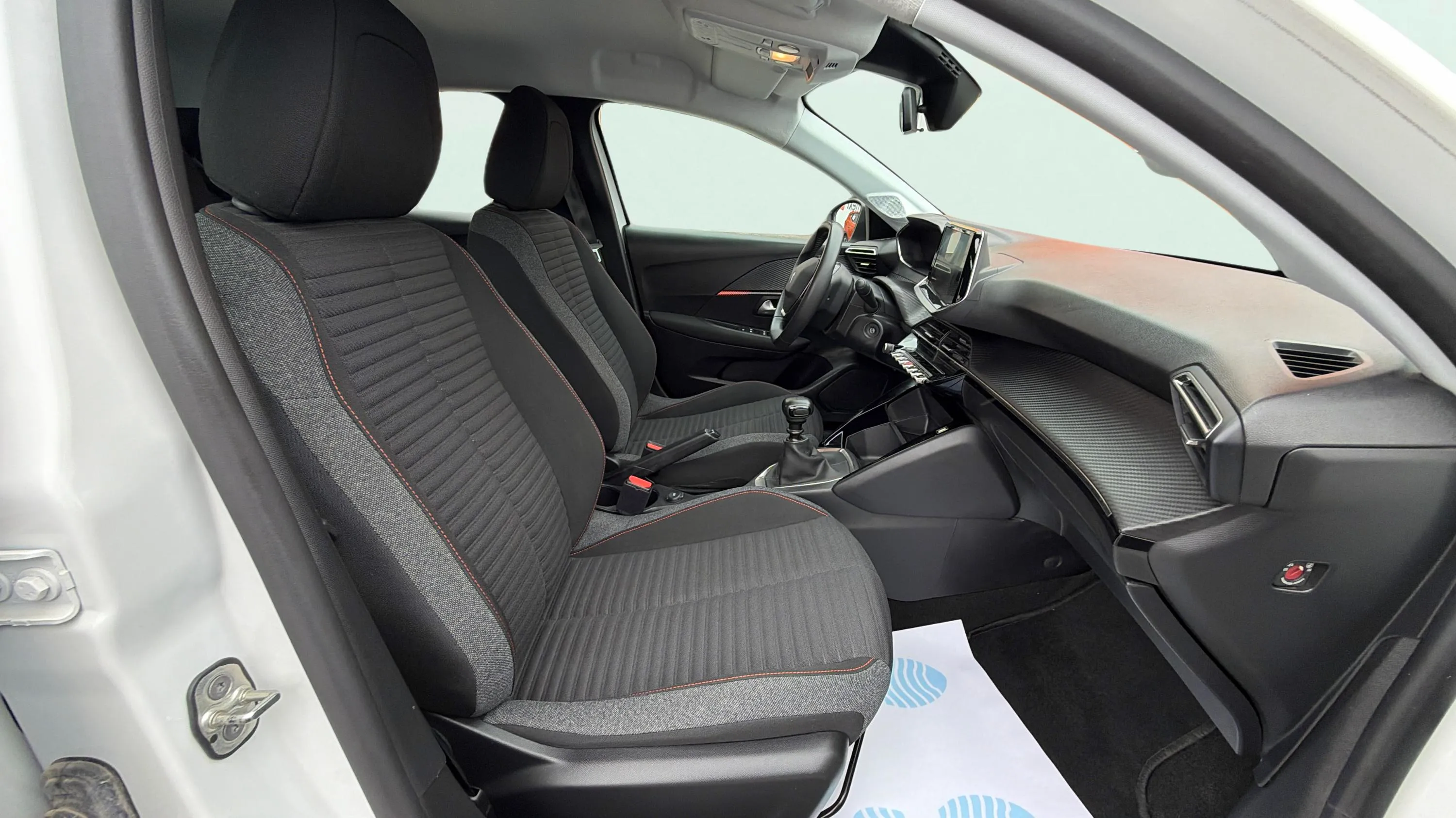 Peugeot 208 BlueHDi Active Pack - foto 14