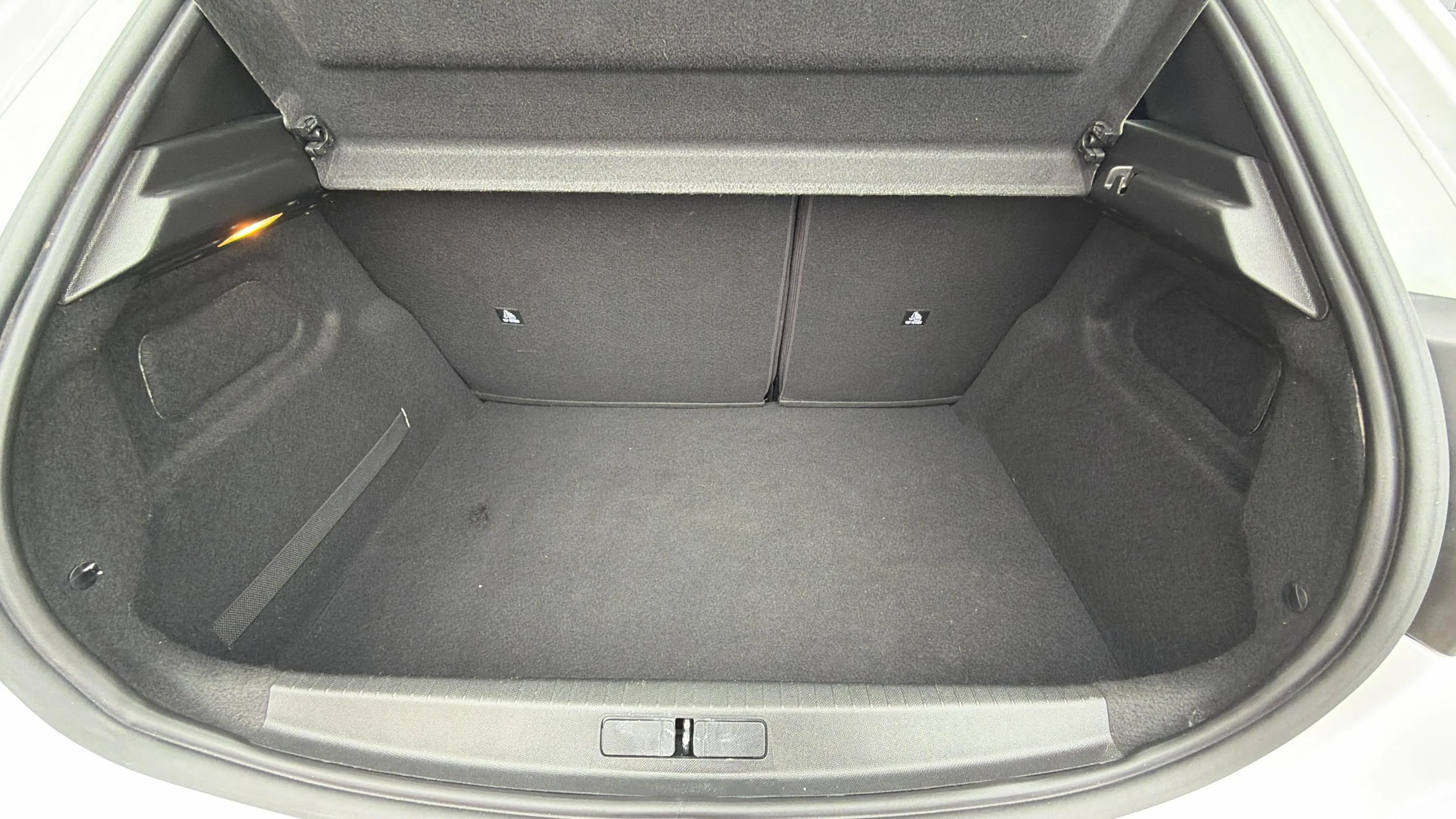 Peugeot 208 BlueHDi Active Pack - foto 17