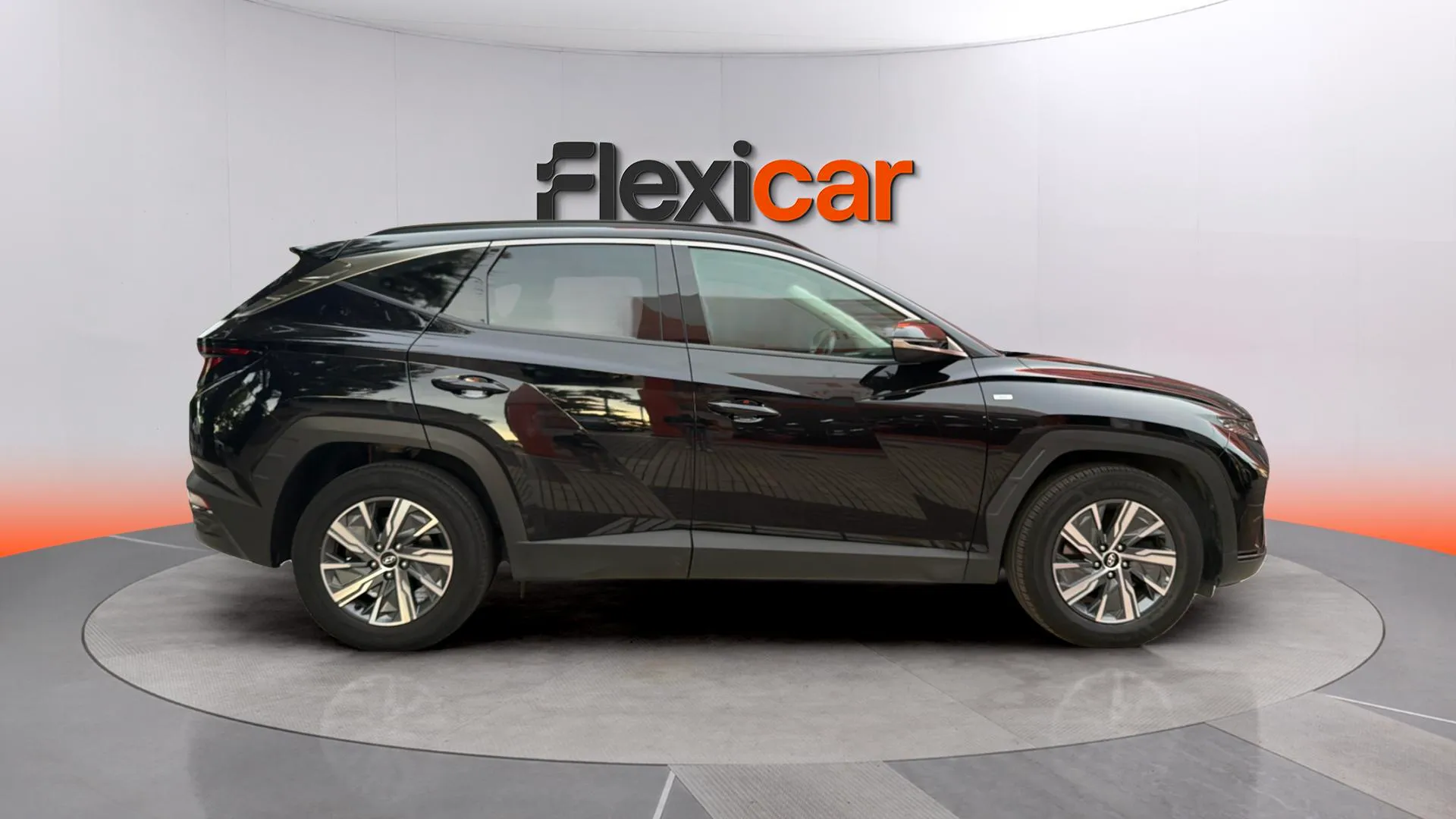 Hyundai Tucson 1.6 T-GDi 48V Maxx - foto 8