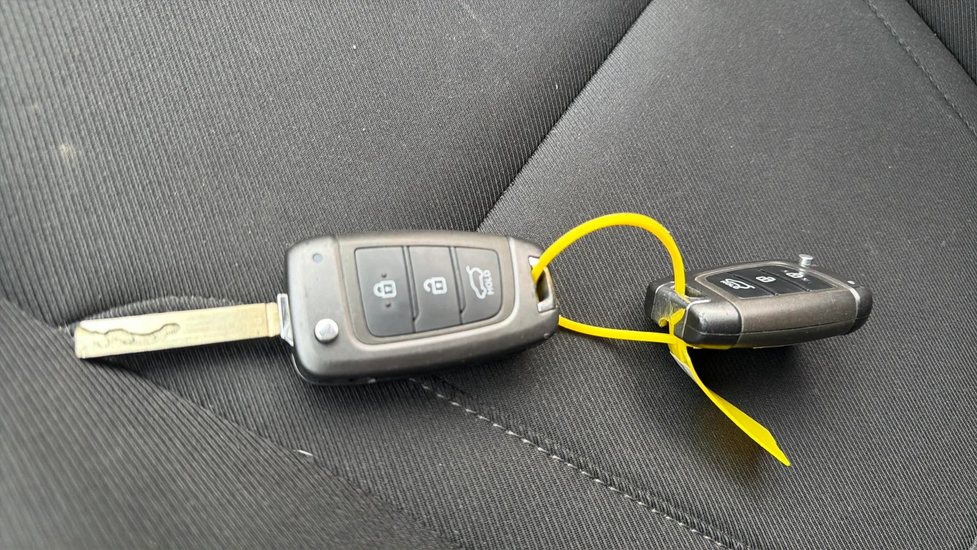 Hyundai Tucson 1.6 T-GDi 48V Maxx - foto 25