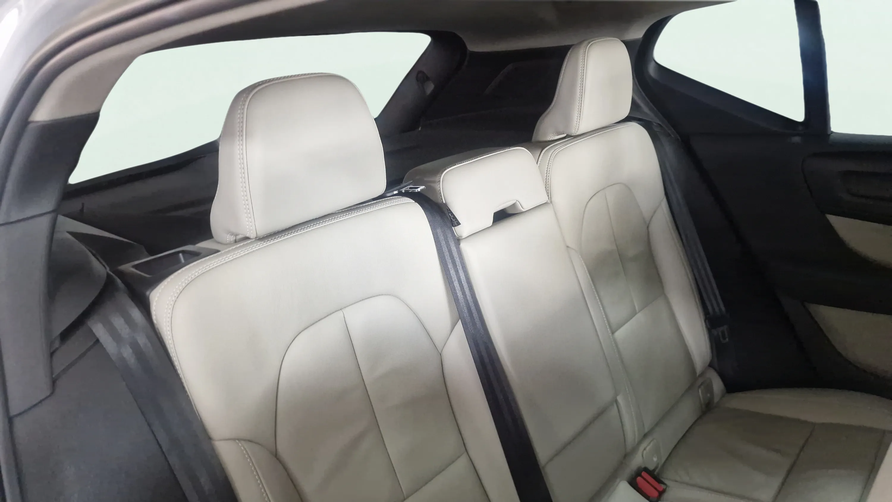Volvo XC40 1.5 T4 Recharge PHEV Plus Bright - foto 25