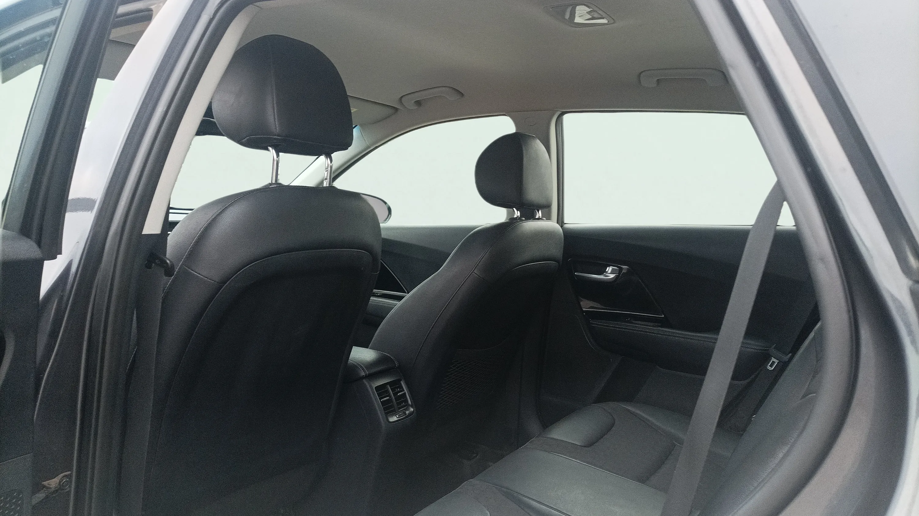 Kia Niro 1.6 GDi PHEV Drive - foto 19
