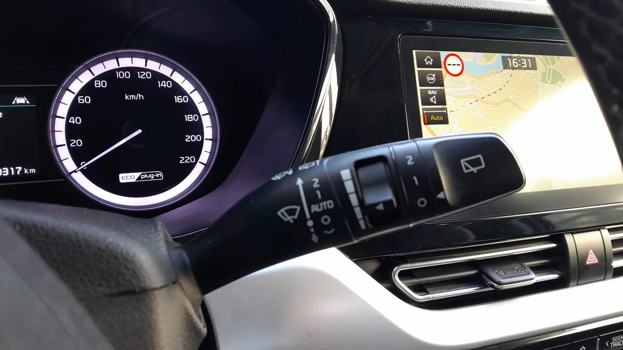 Kia Niro 1.6 GDi PHEV Concept - foto 19