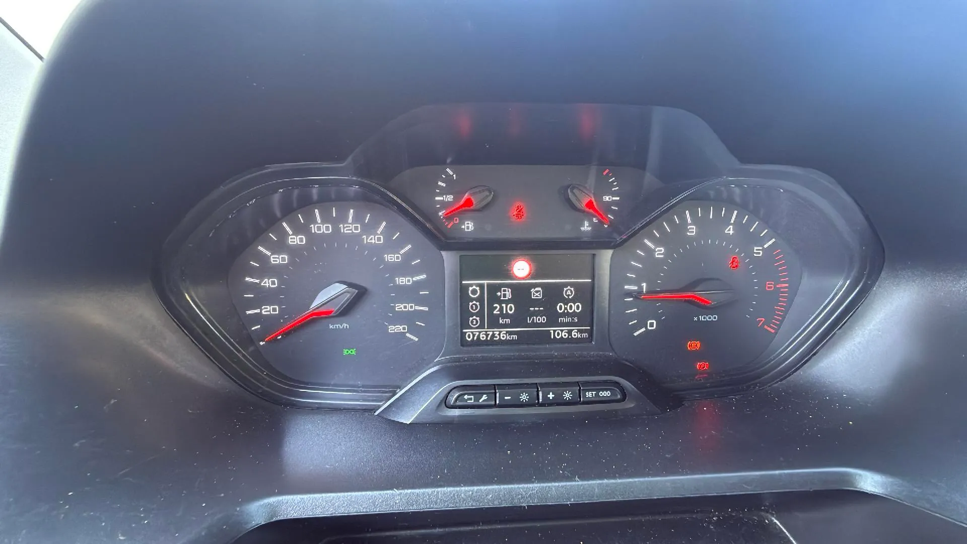 Peugeot Rifter Active Long BlueHDi - foto 11