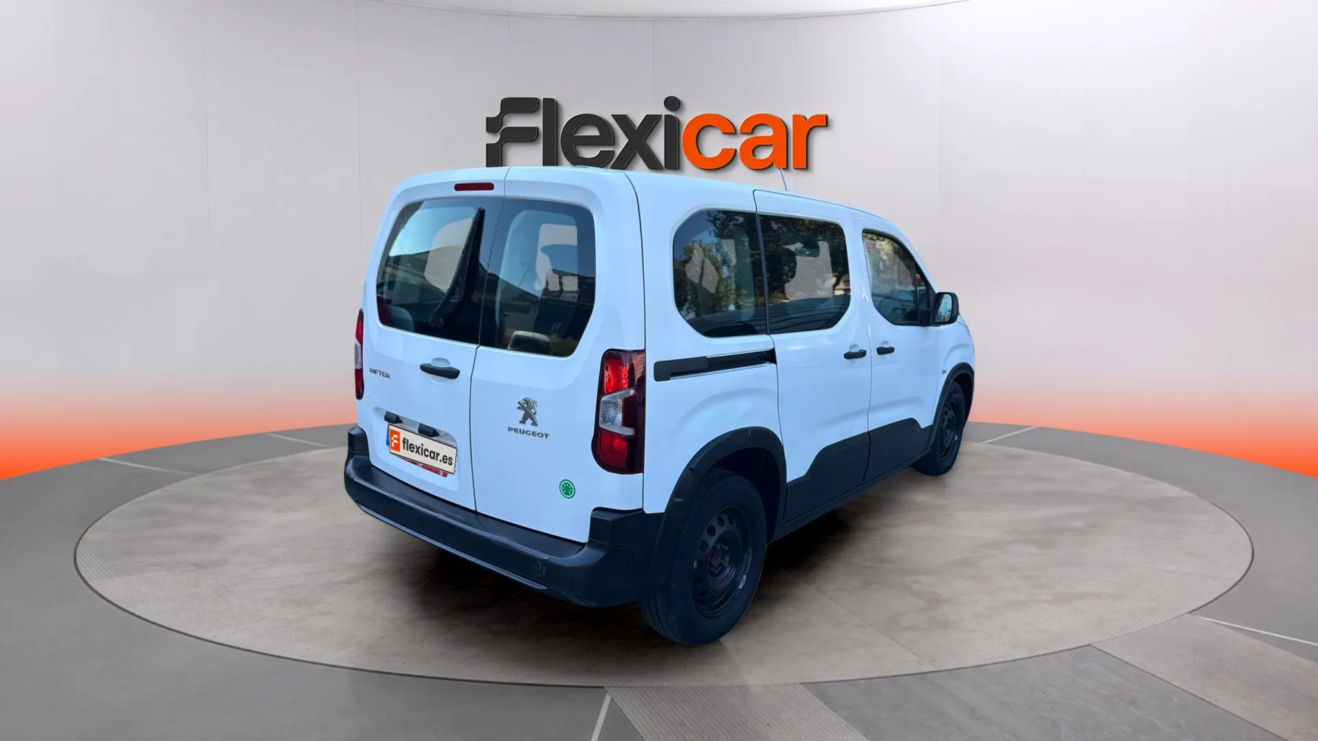 Peugeot Rifter Active Long BlueHDi - foto 8