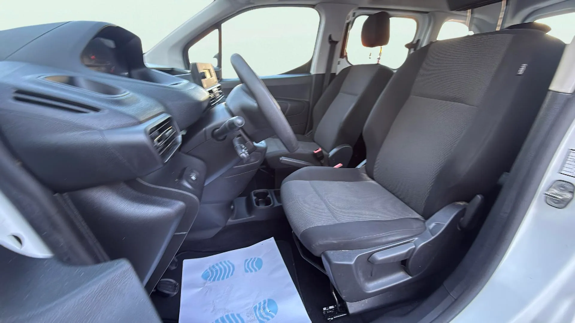 Peugeot Rifter Active Long BlueHDi - foto 17