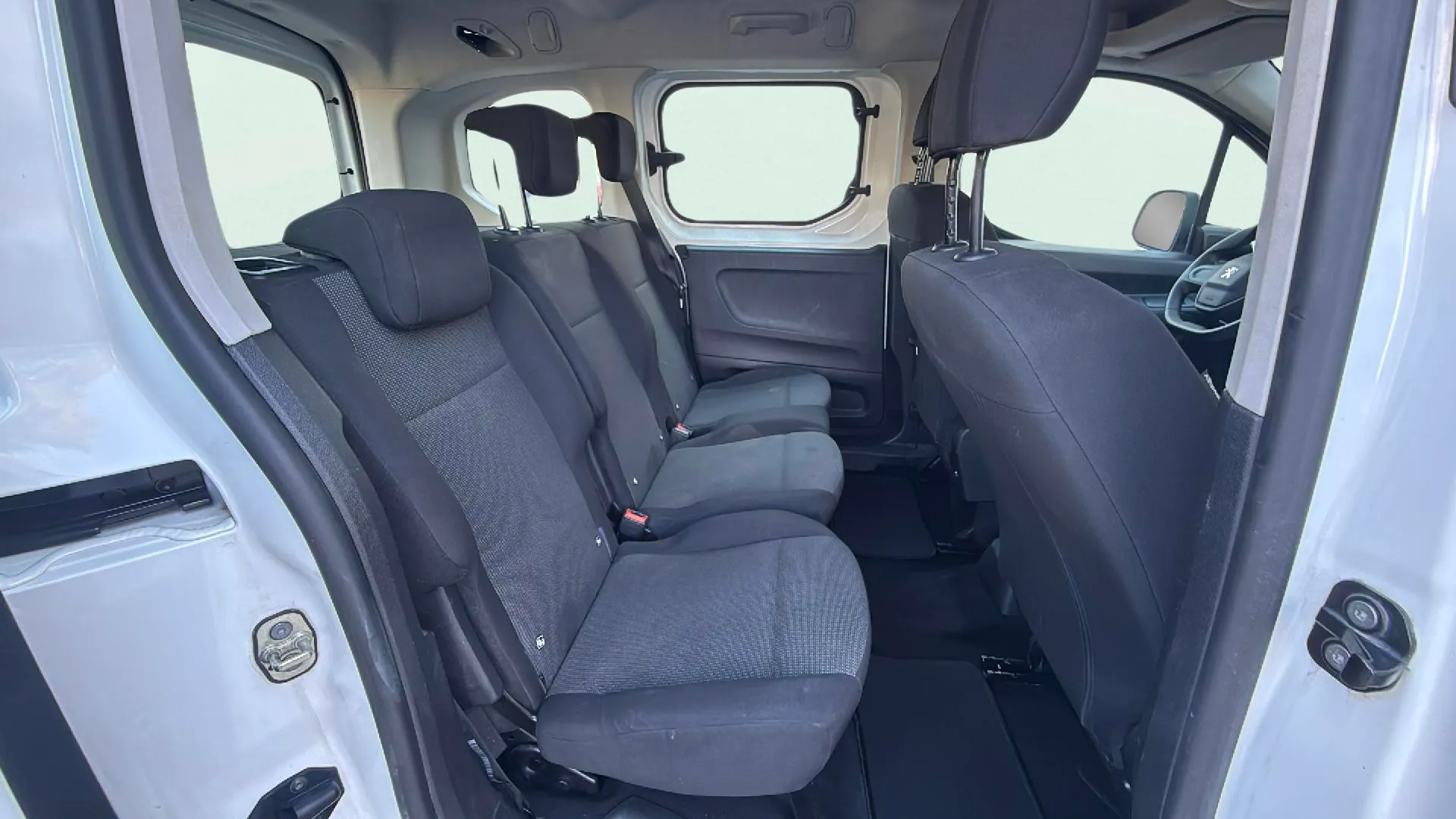 Peugeot Rifter Active Long BlueHDi - foto 19