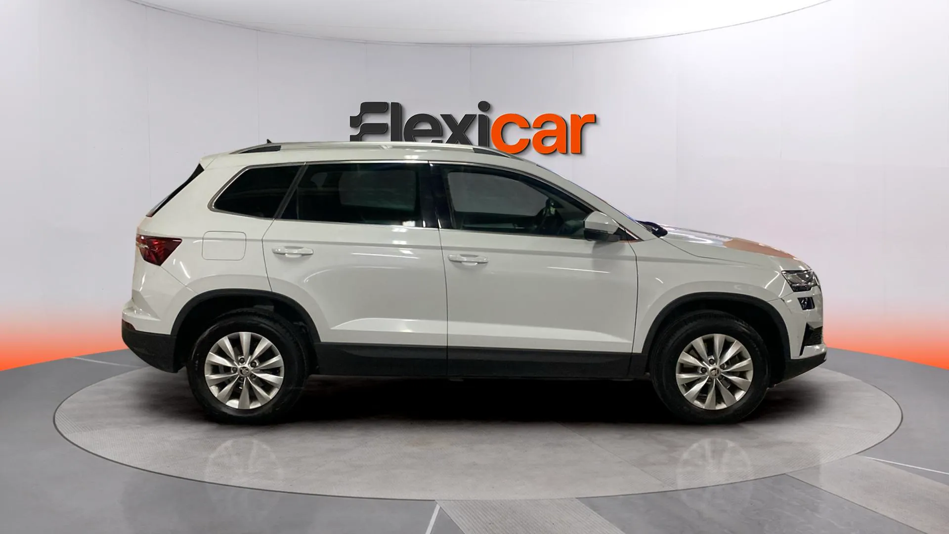 Škoda Karoq 1.5 TSI DSG ACT Selection - foto 5