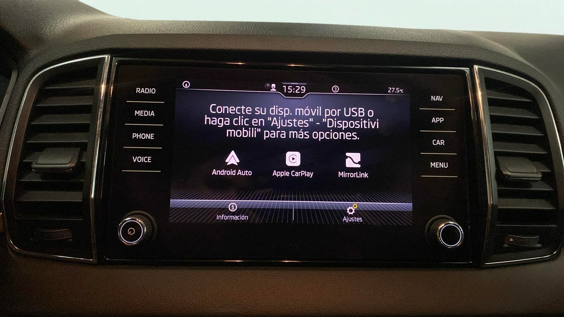 Škoda Karoq 1.5 TSI DSG ACT Selection - foto 22