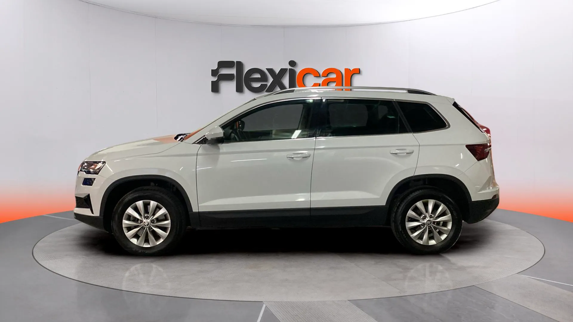 Škoda Karoq 1.5 TSI DSG ACT Selection - foto 4