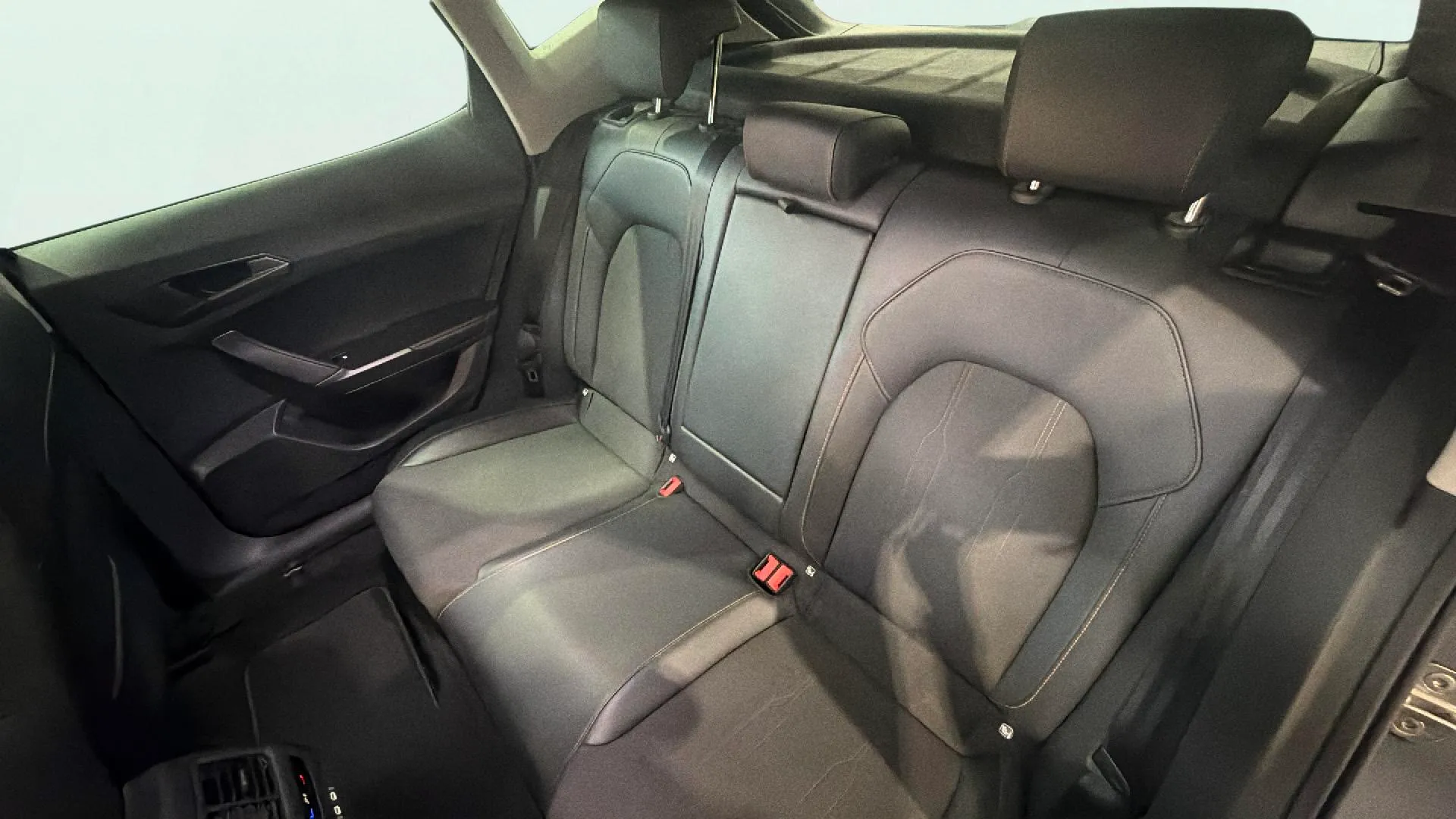 Cupra Formentor 1.5 TSI - foto 11