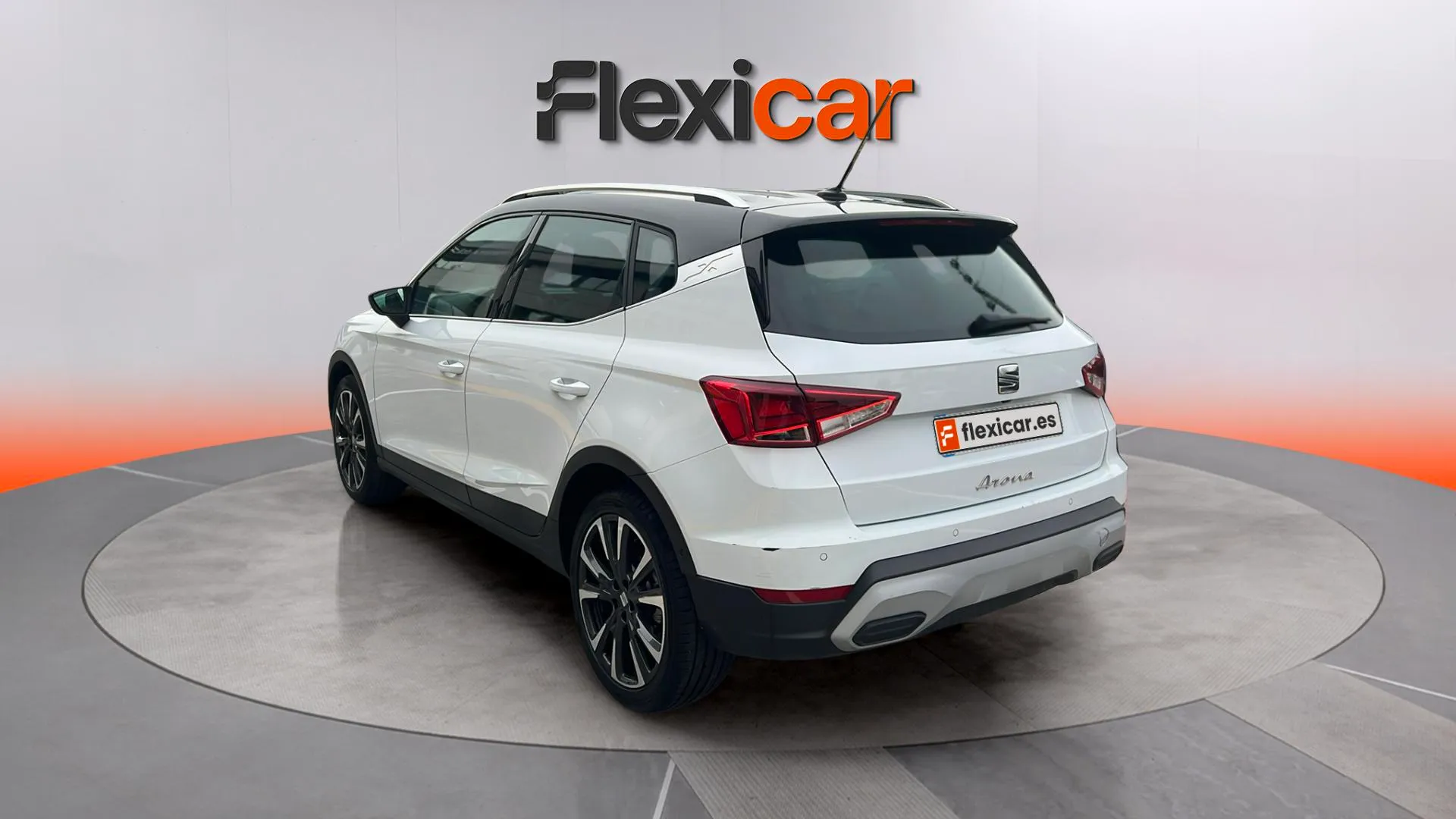 SEAT Arona 1.0 TSI DSG FR XL - foto 8