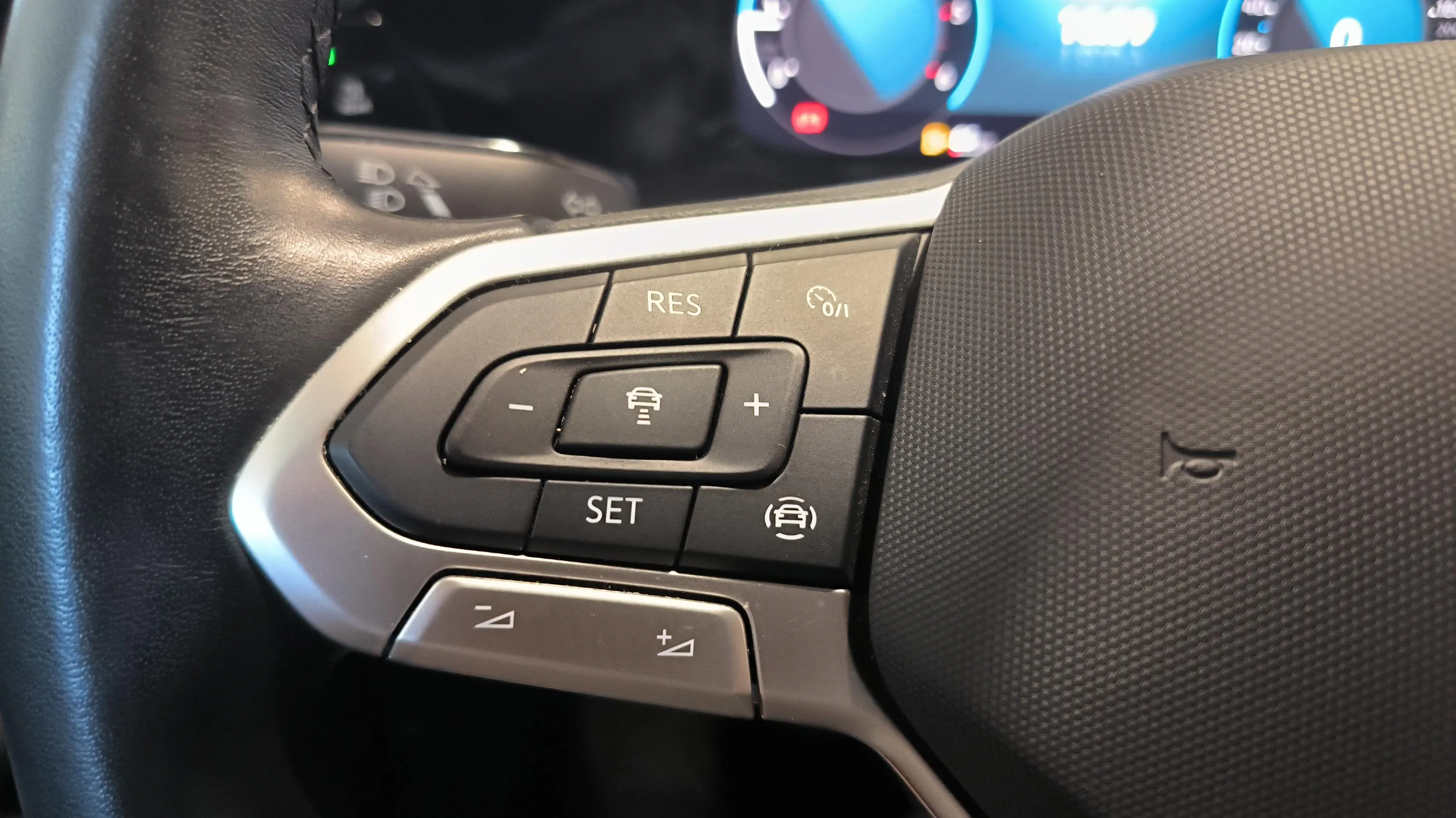 Volkswagen Golf Life 2.0 TDI DSG - foto 14