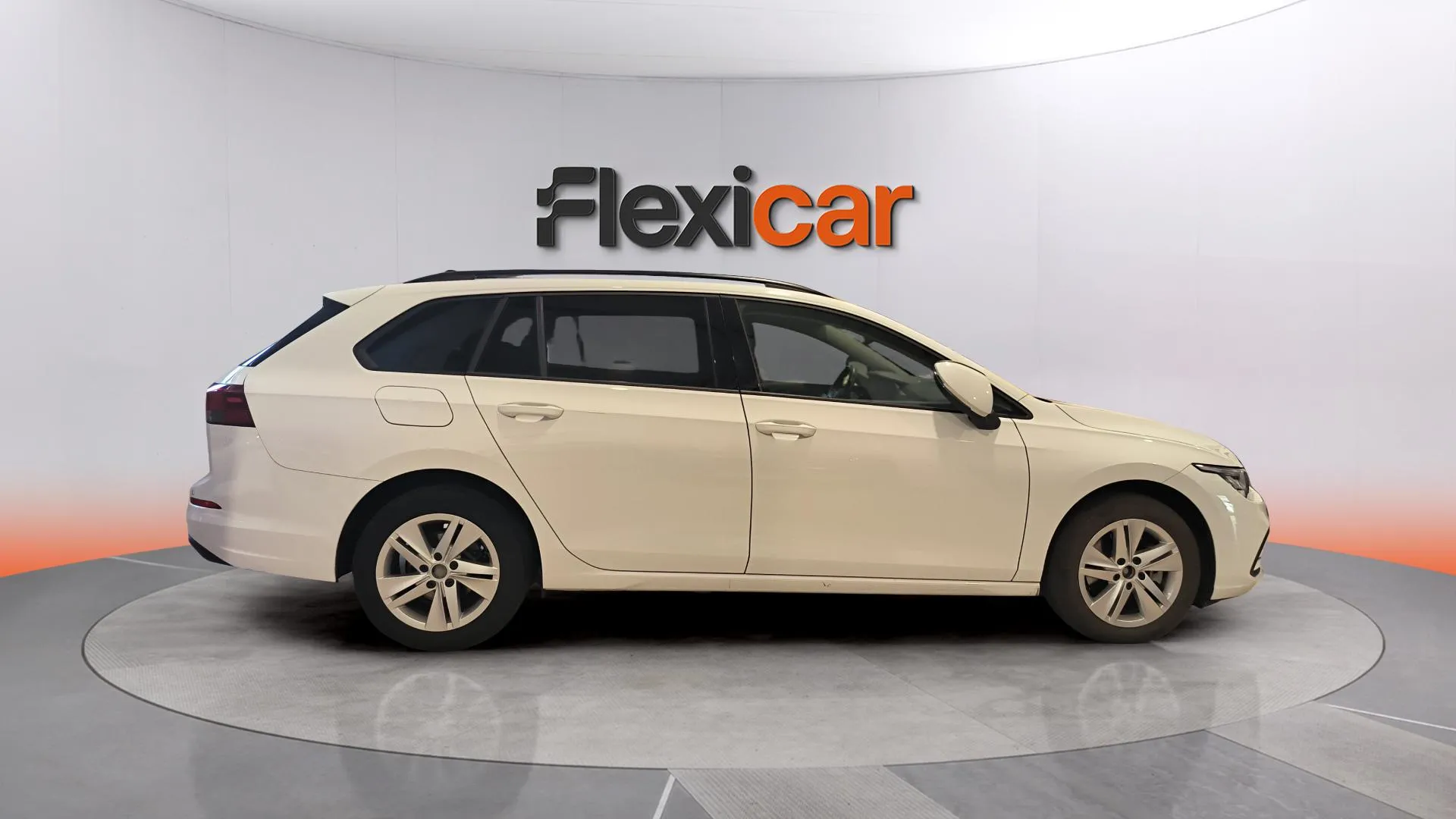 Volkswagen Golf Life 2.0 TDI DSG - foto 8