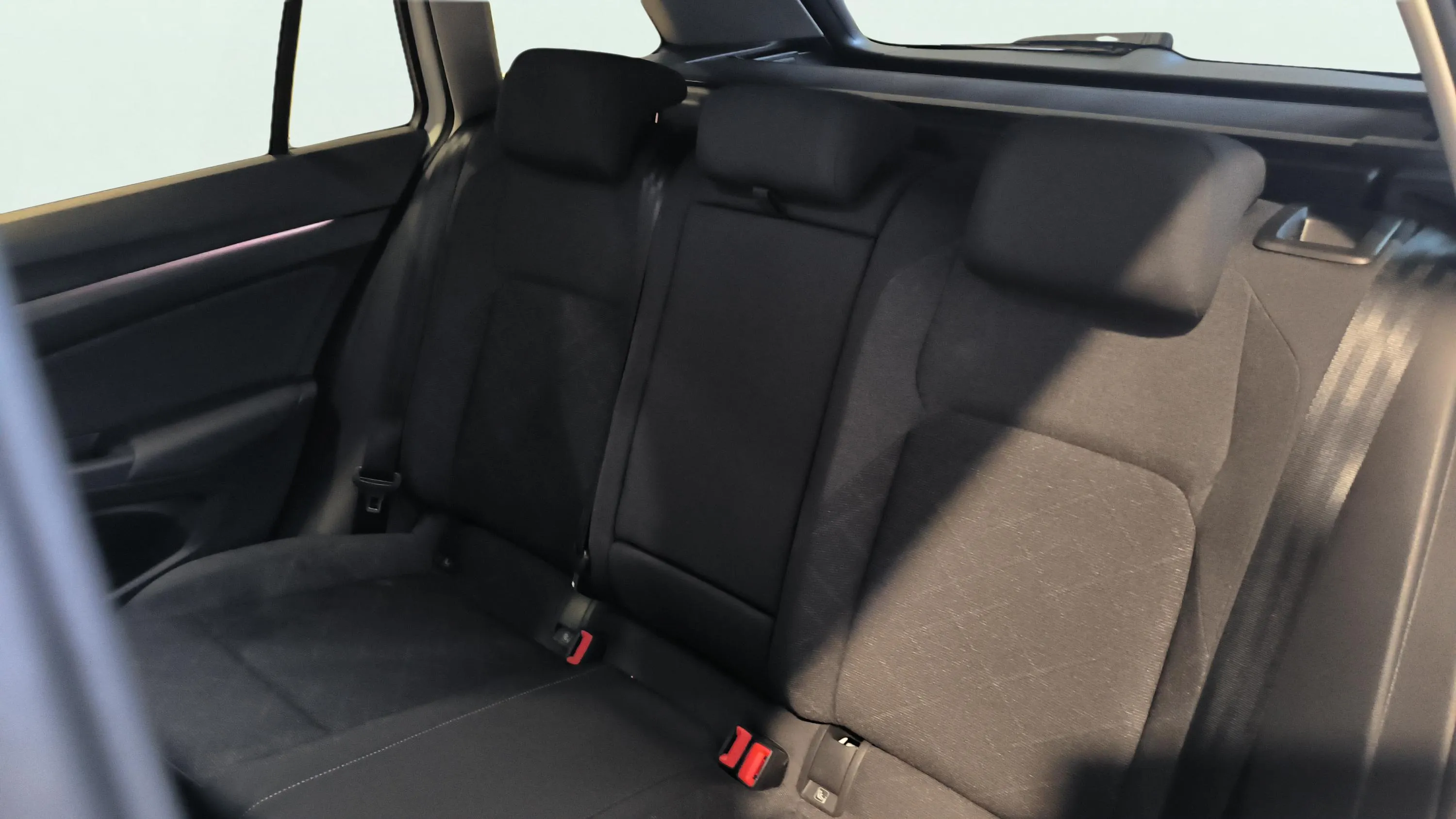 Volkswagen Golf Life 2.0 TDI DSG - foto 27