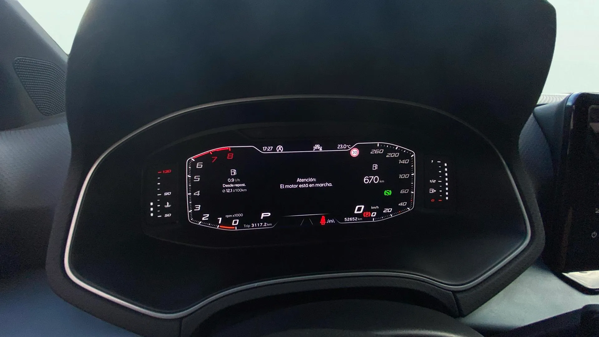 SEAT Arona 1.5 TSI DSG FR XL - foto 13