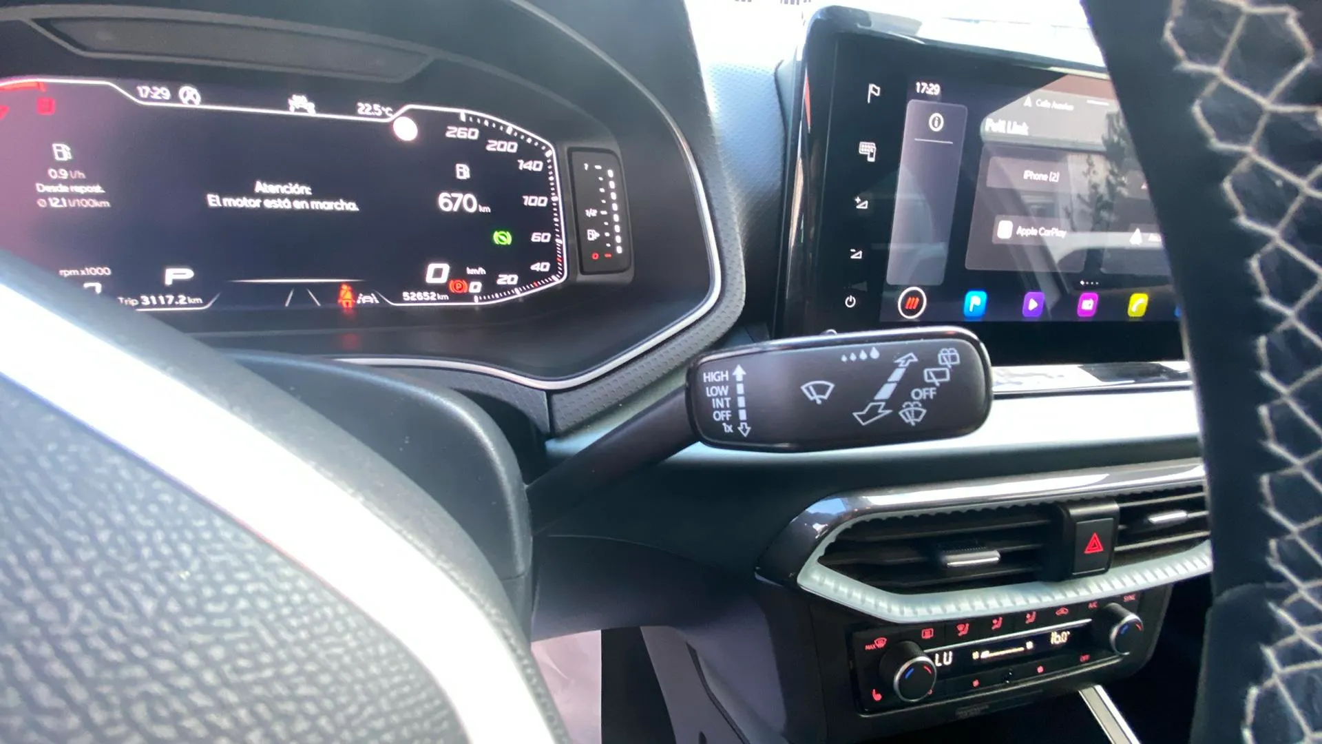 SEAT Arona 1.5 TSI DSG FR XL - foto 20