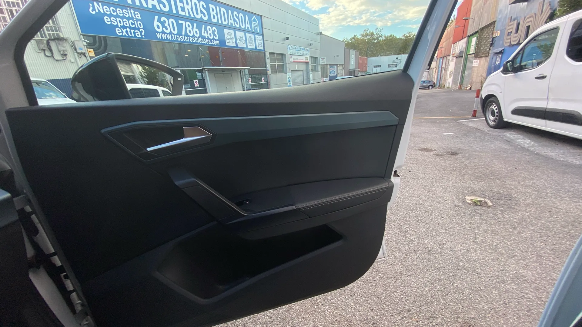 SEAT Arona 1.5 TSI DSG FR XL - foto 15