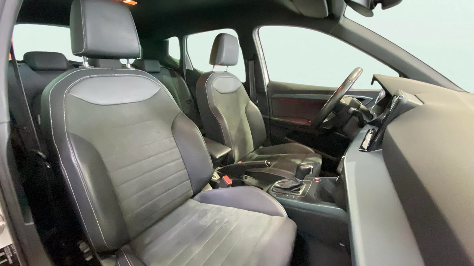 SEAT Arona 1.5 TSI DSG FR Special Ed - foto 11