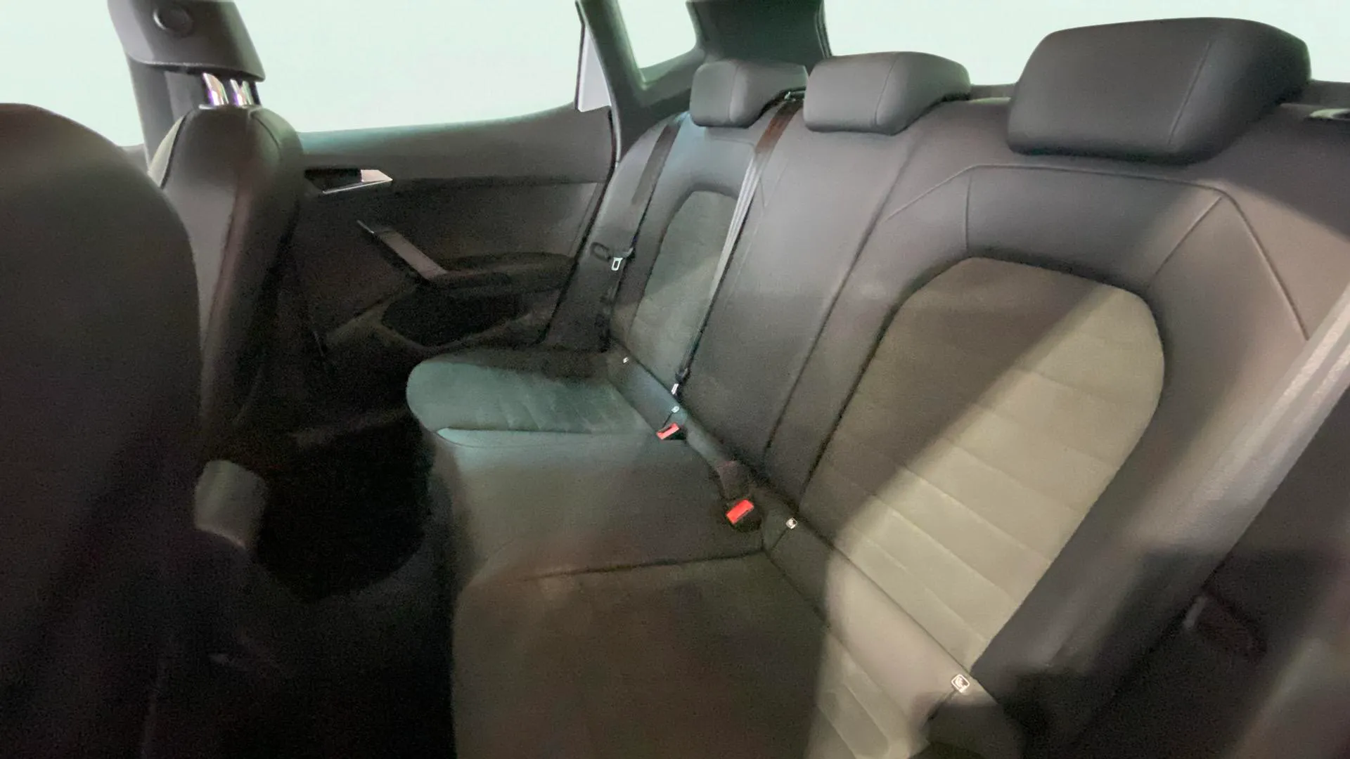 SEAT Arona 1.5 TSI DSG FR Special Ed - foto 12