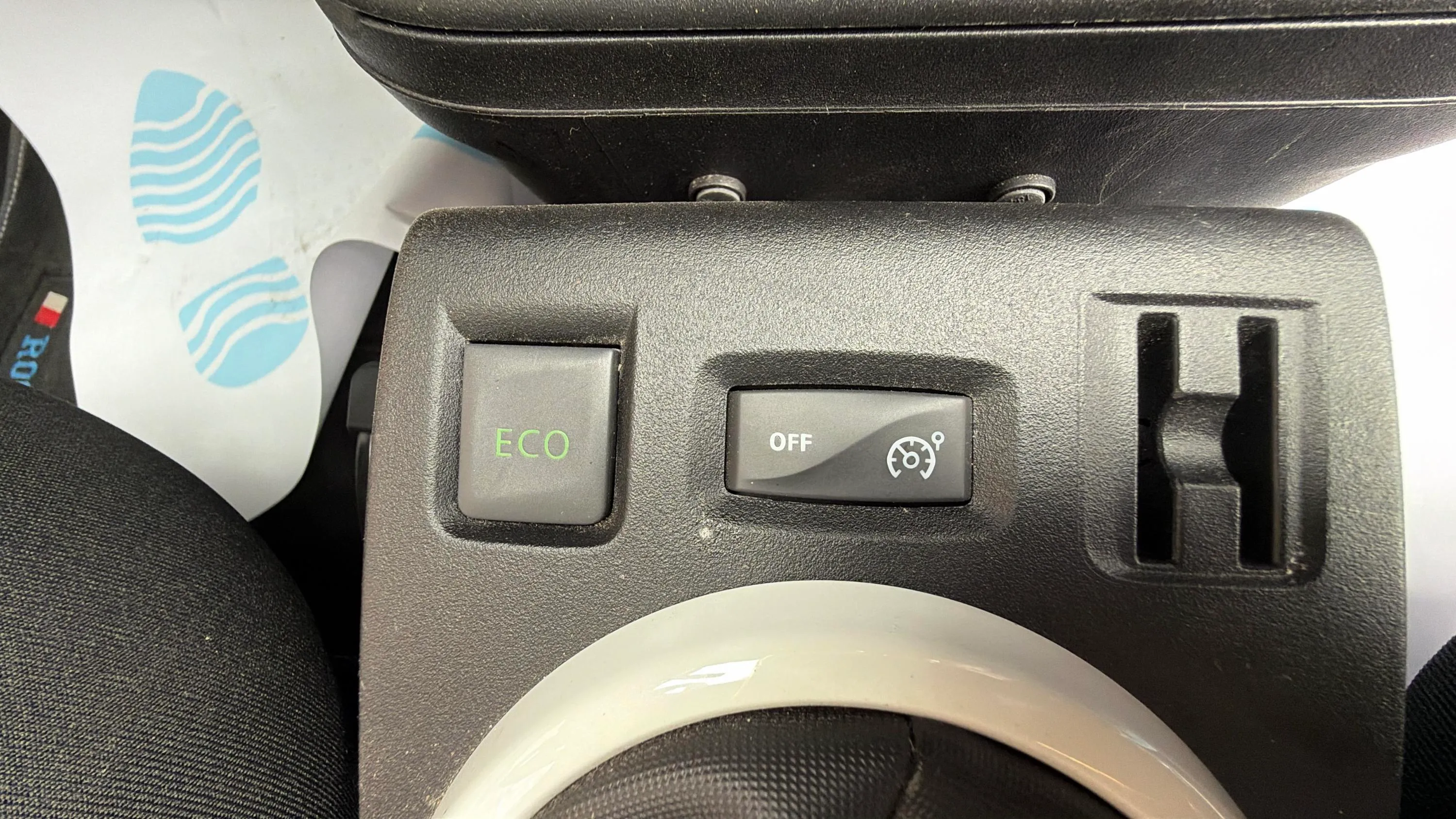 Renault Twingo Limited Energy TCe -18 - foto 19