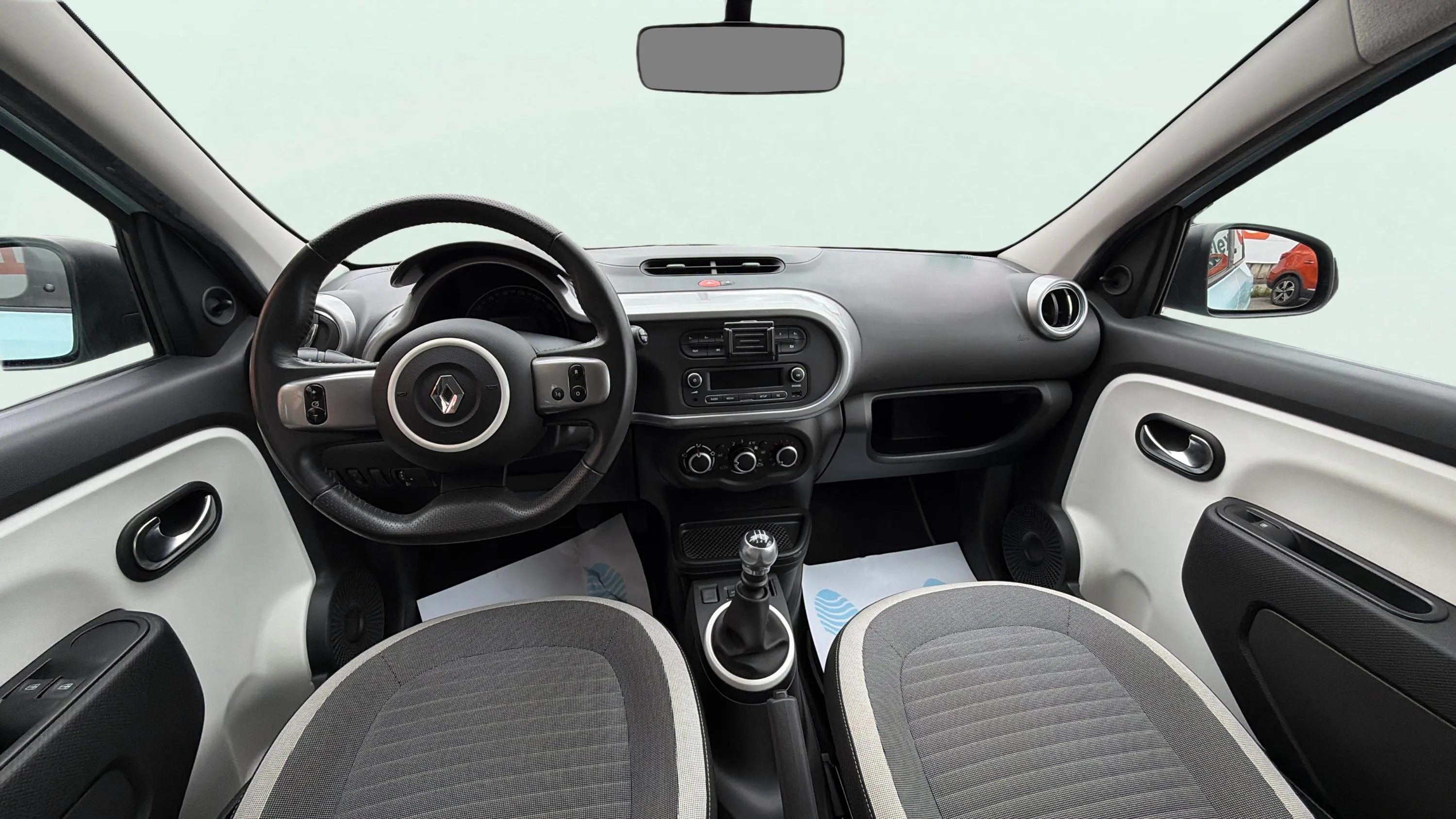 Renault Twingo Limited Energy TCe -18 - foto 10