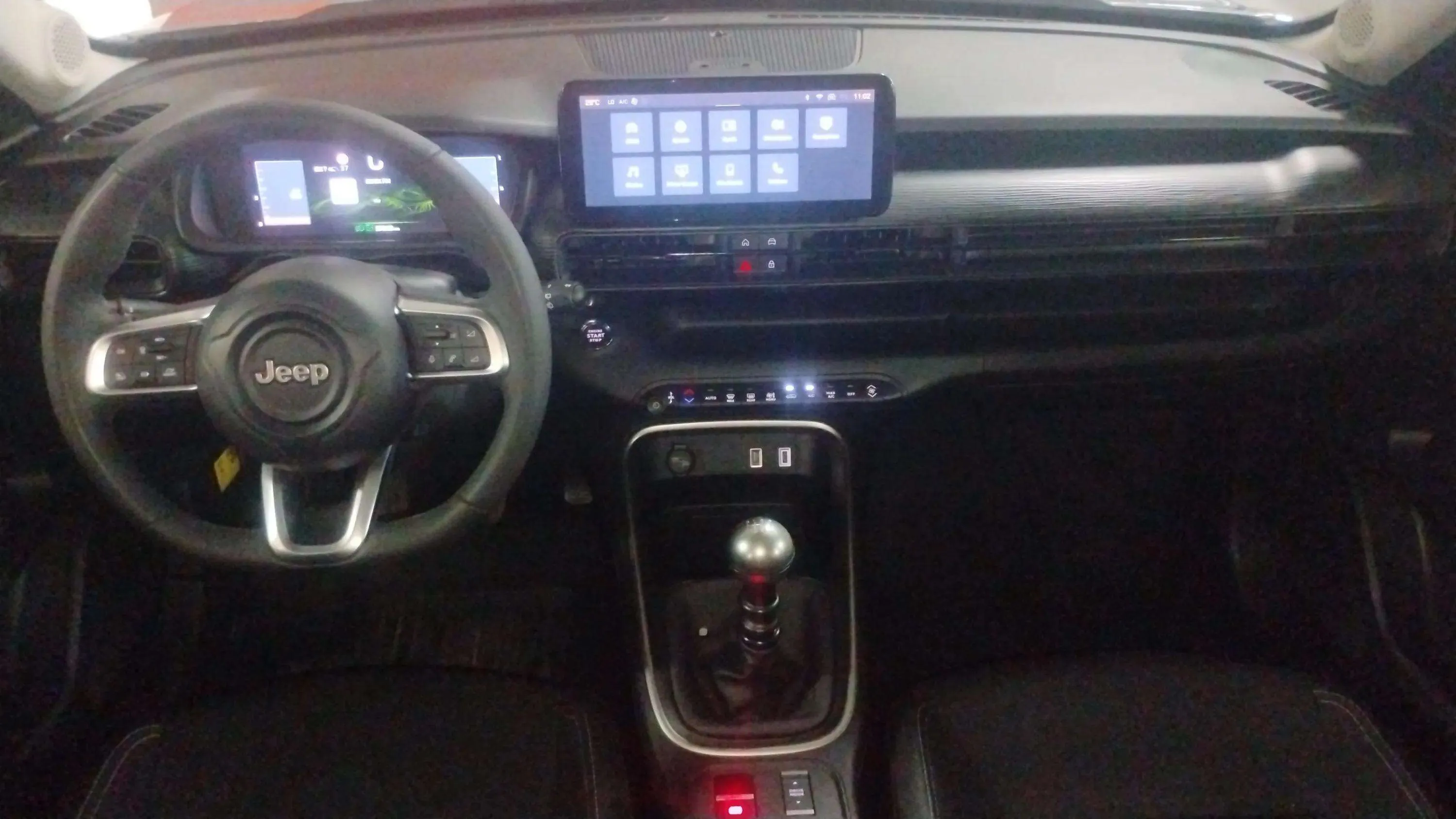 Jeep Avenger 1.2 G Altitude - foto 18