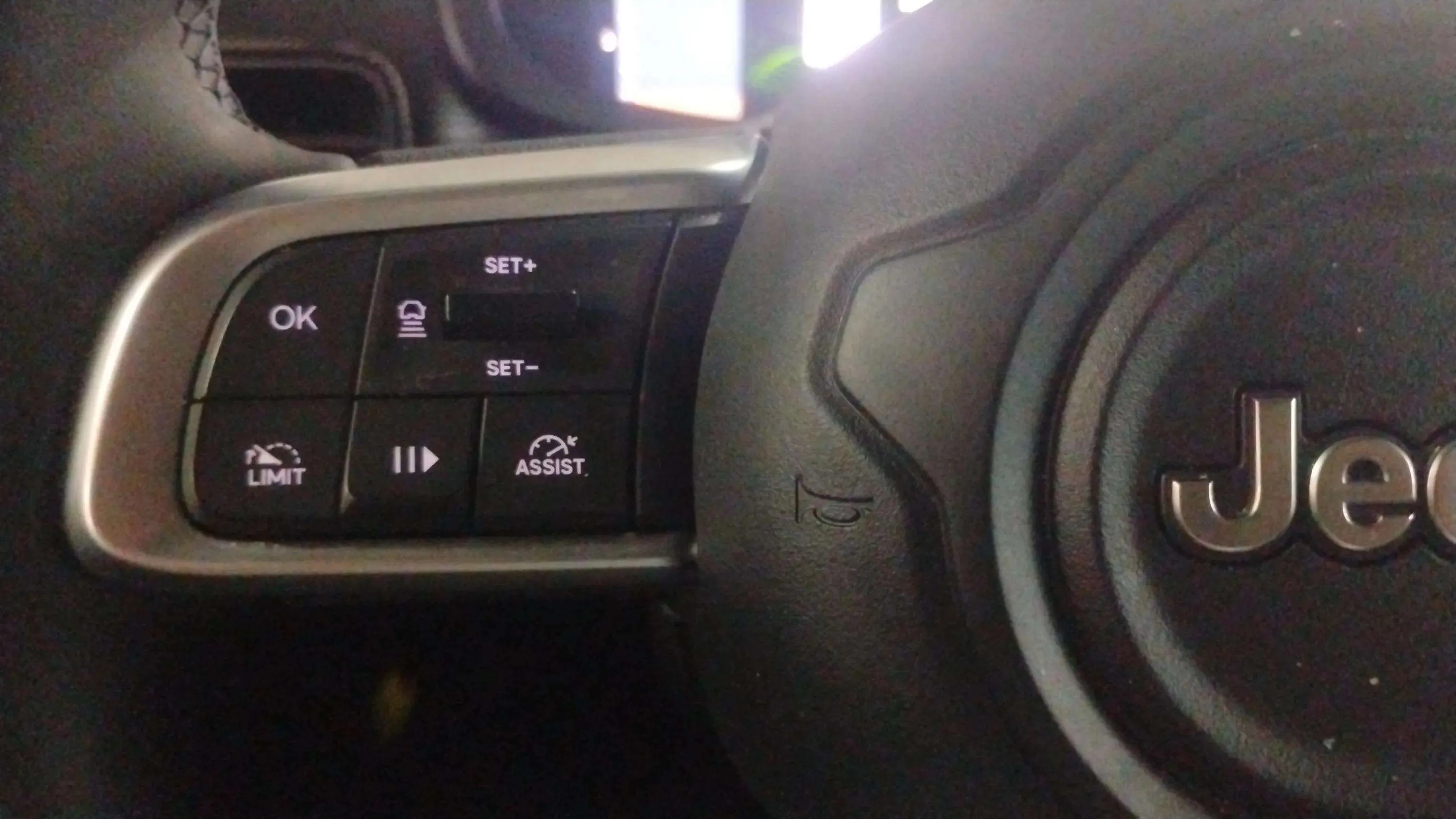 Jeep Avenger 1.2 G Altitude - foto 22