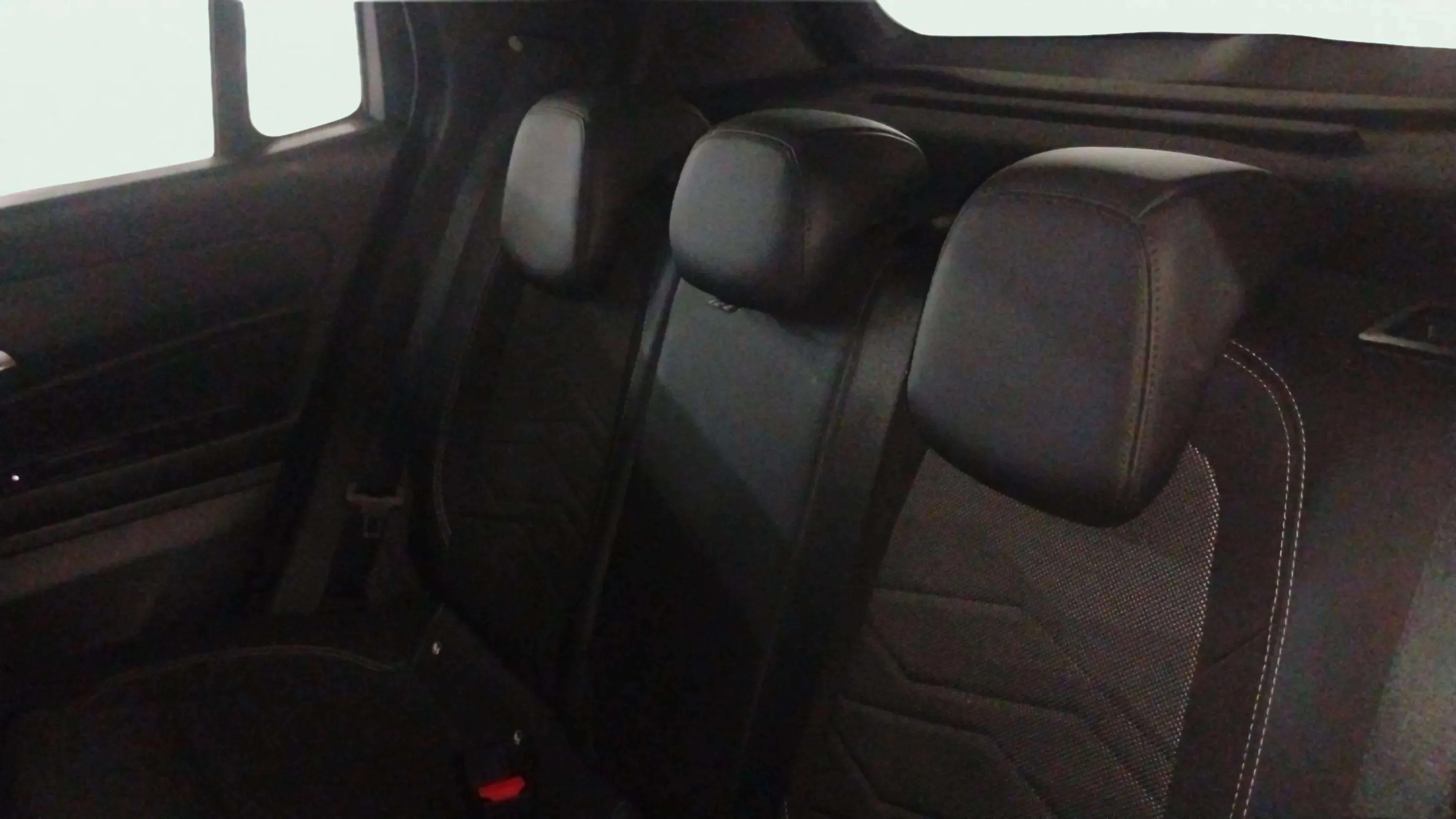 Jeep Avenger 1.2 G Altitude - foto 14