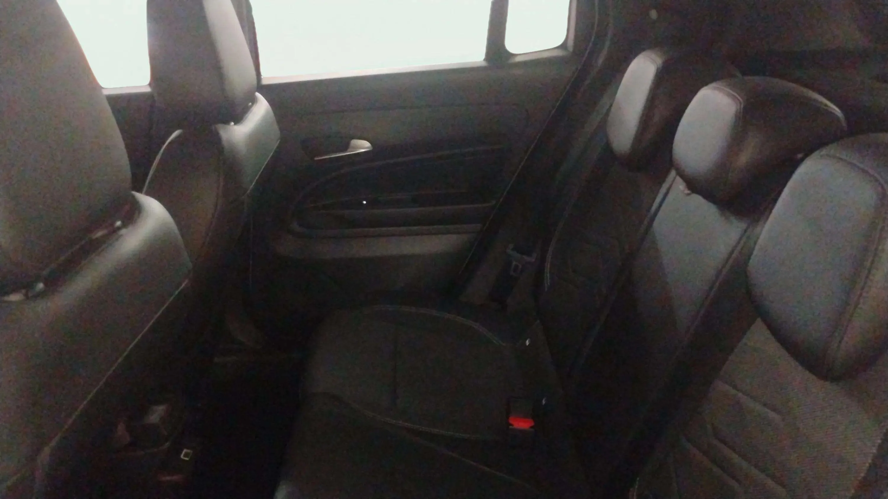 Jeep Avenger 1.2 G Altitude - foto 13