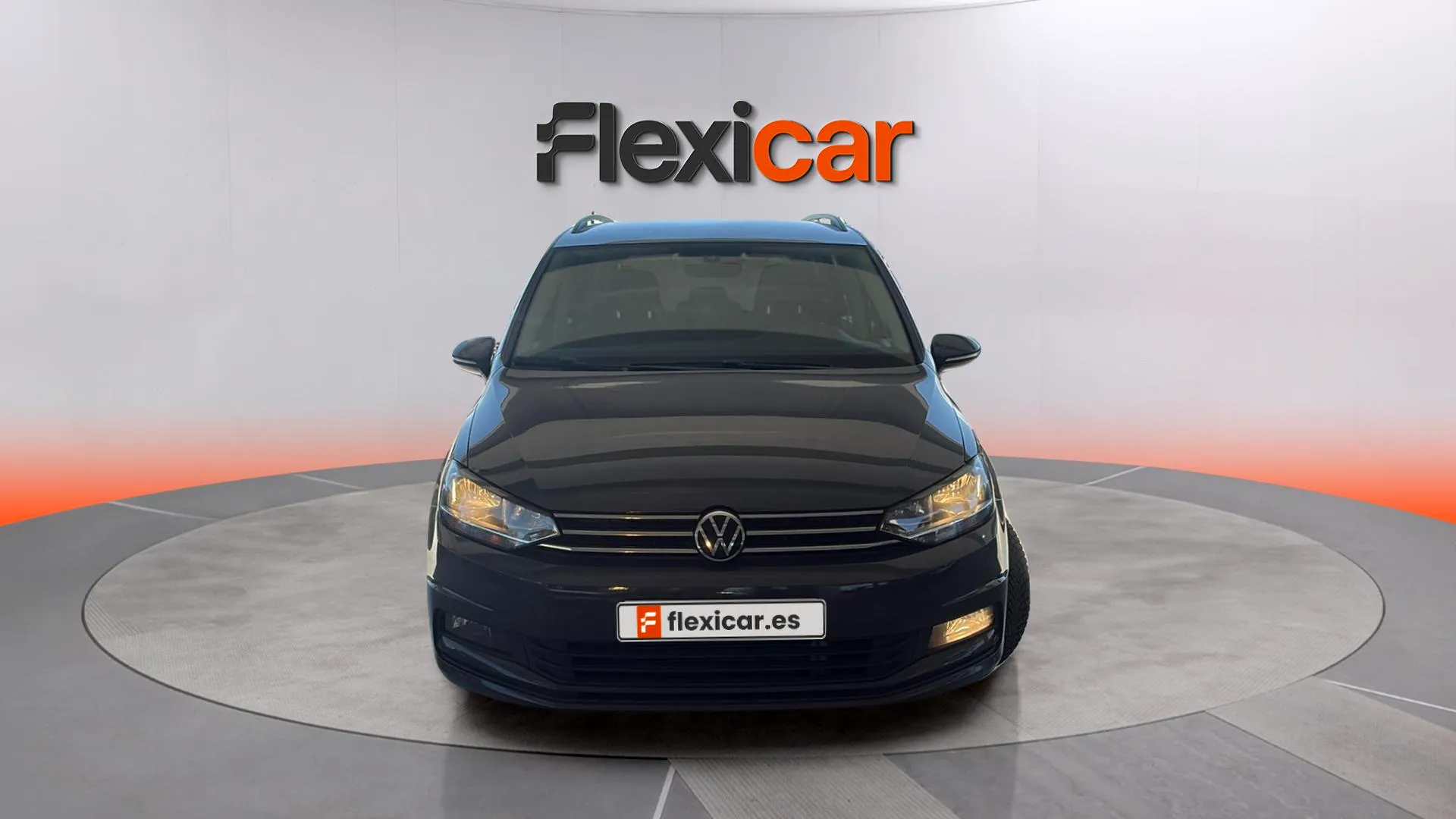 Volkswagen Touran Advance 2.0 TDI DSG - foto 2