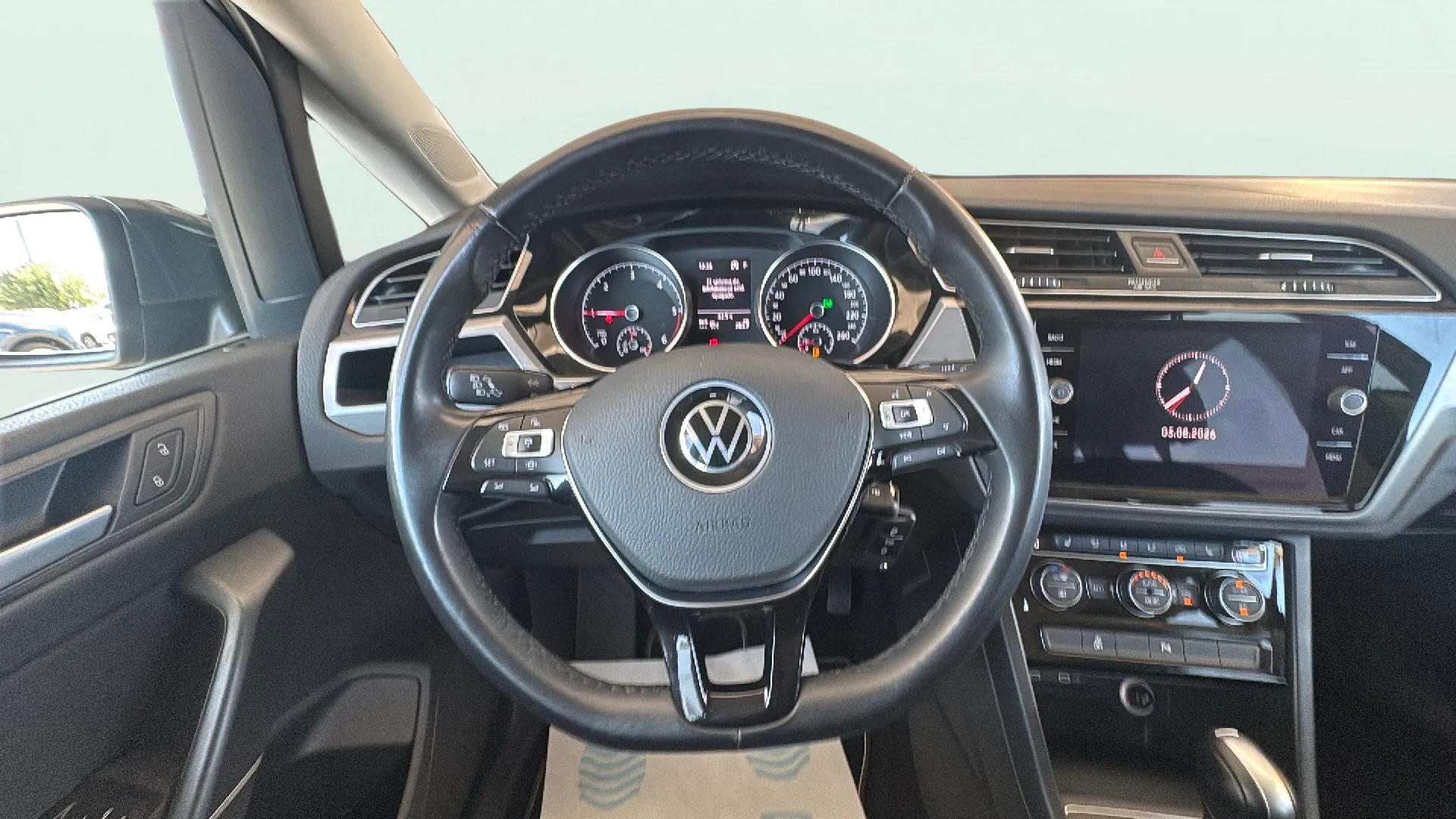 Volkswagen Touran Advance 2.0 TDI DSG - foto 14