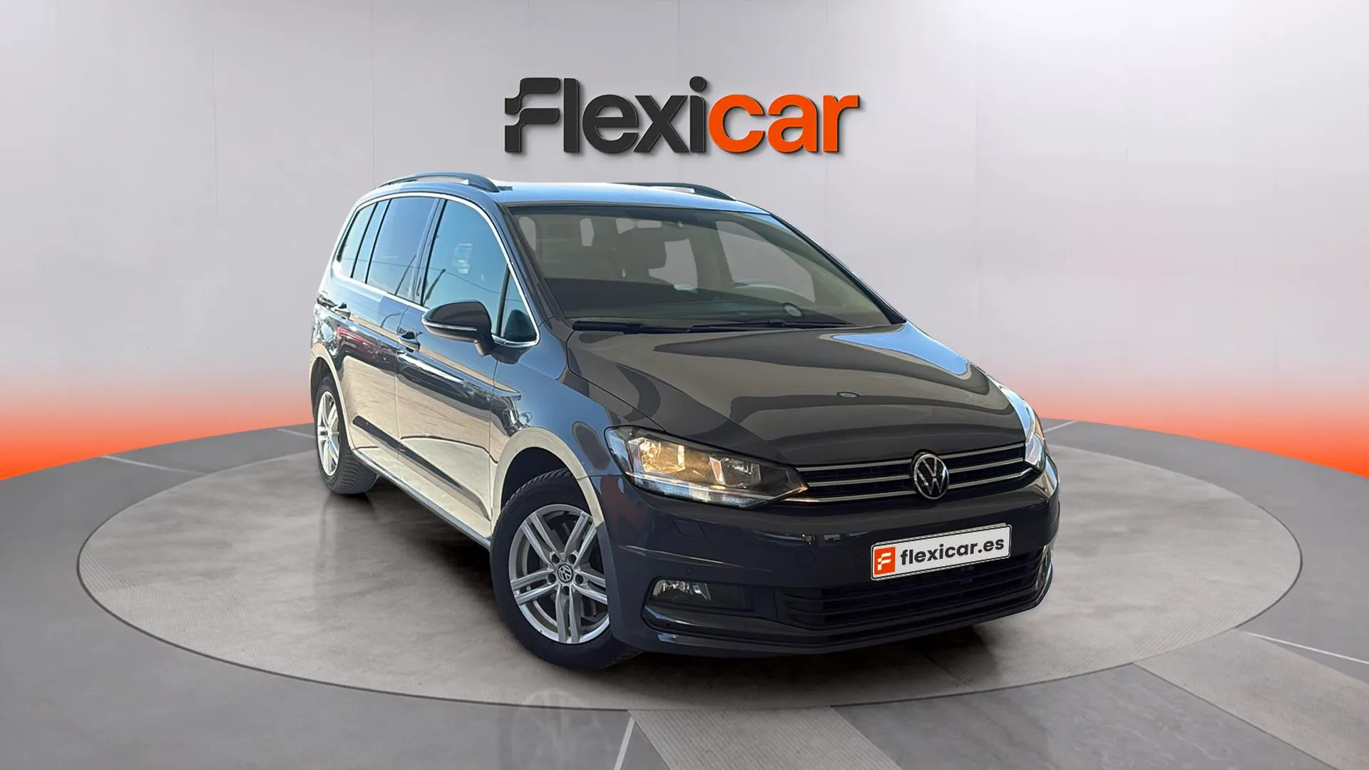 Volkswagen Touran Advance 2.0 TDI DSG