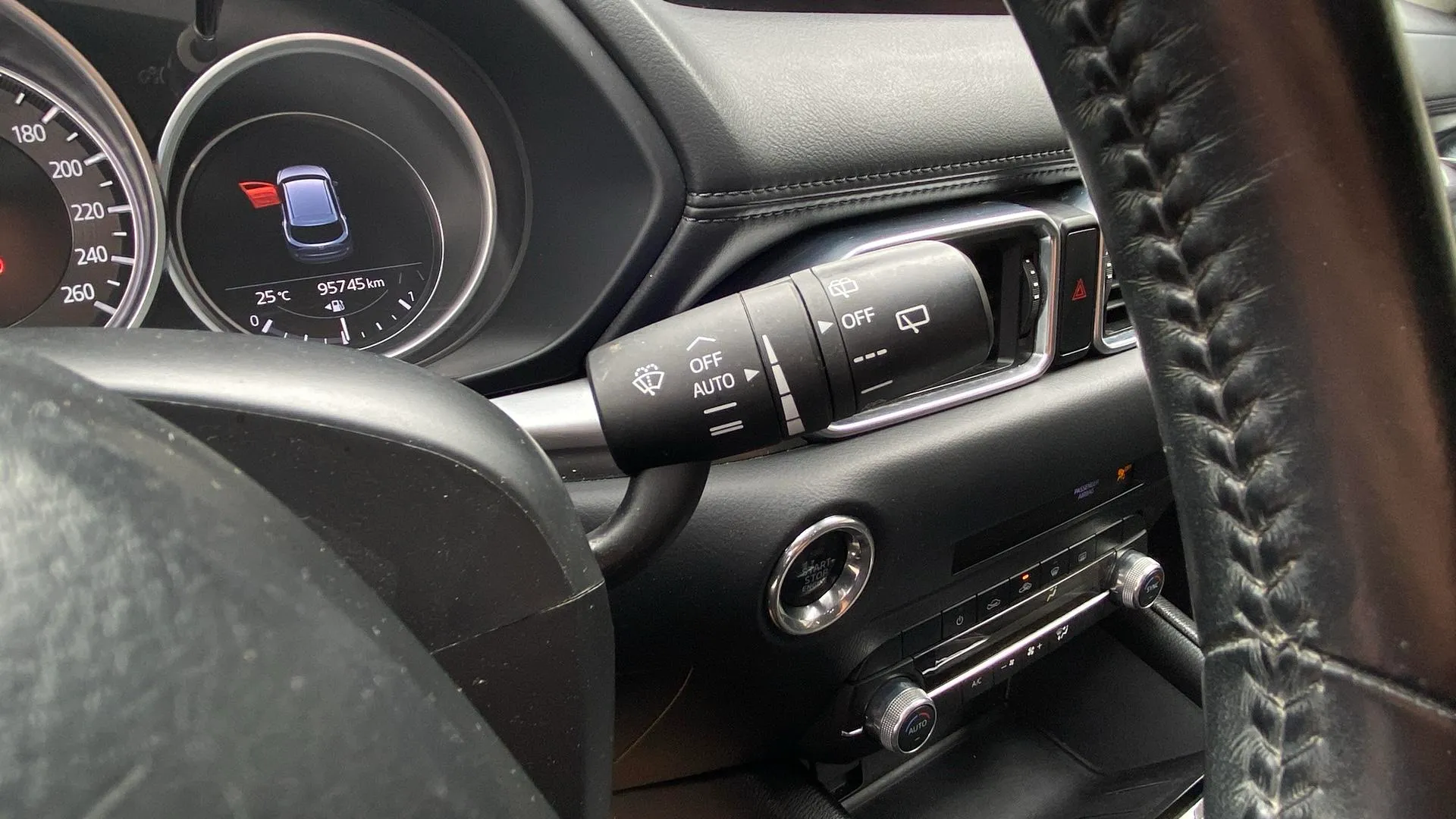 Mazda CX-5 2.2 DE Newground - foto 18