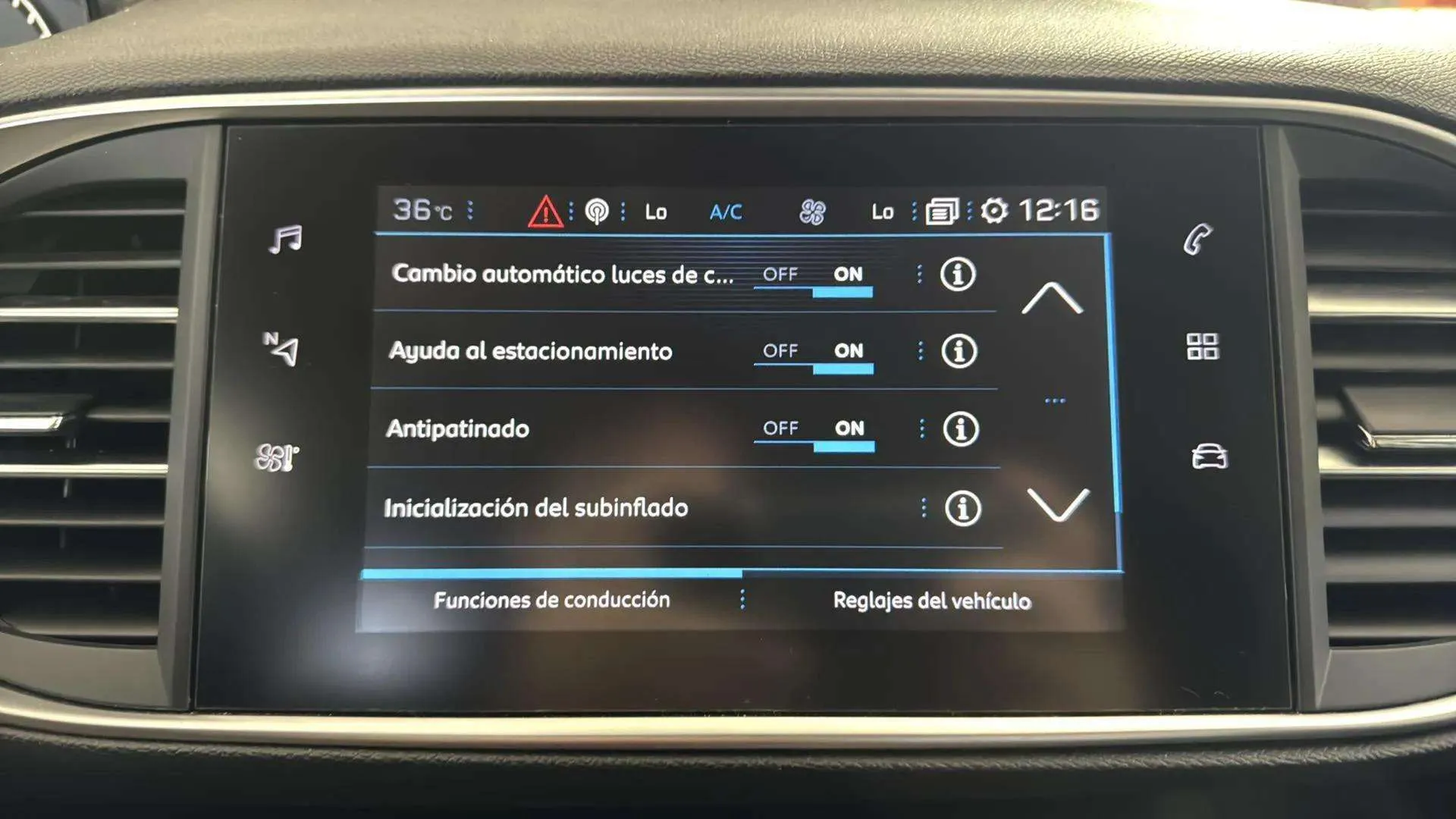 Peugeot 308 Allure 1.5 BlueHDi - foto 14