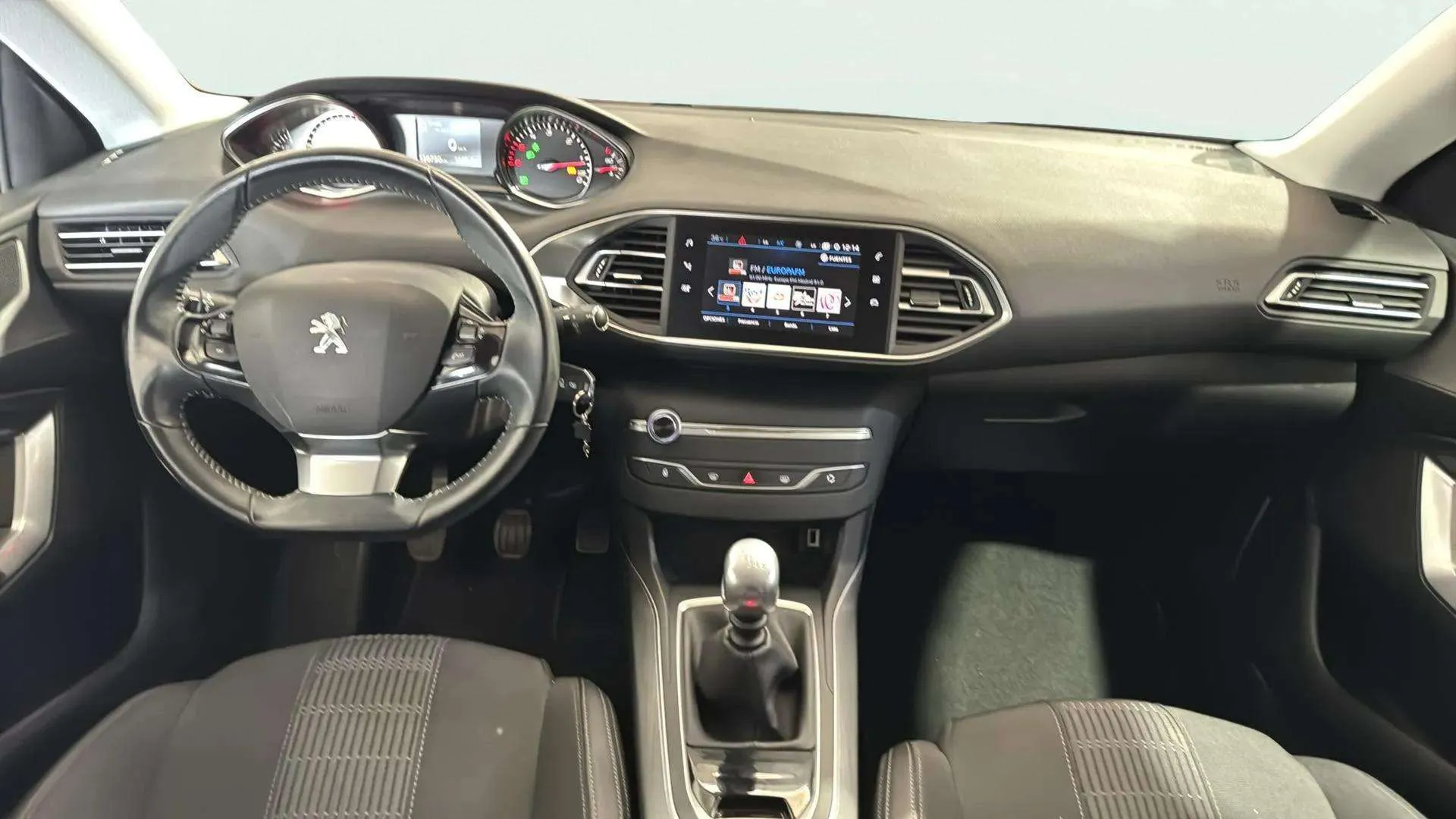 Peugeot 308 Allure 1.5 BlueHDi - foto 11