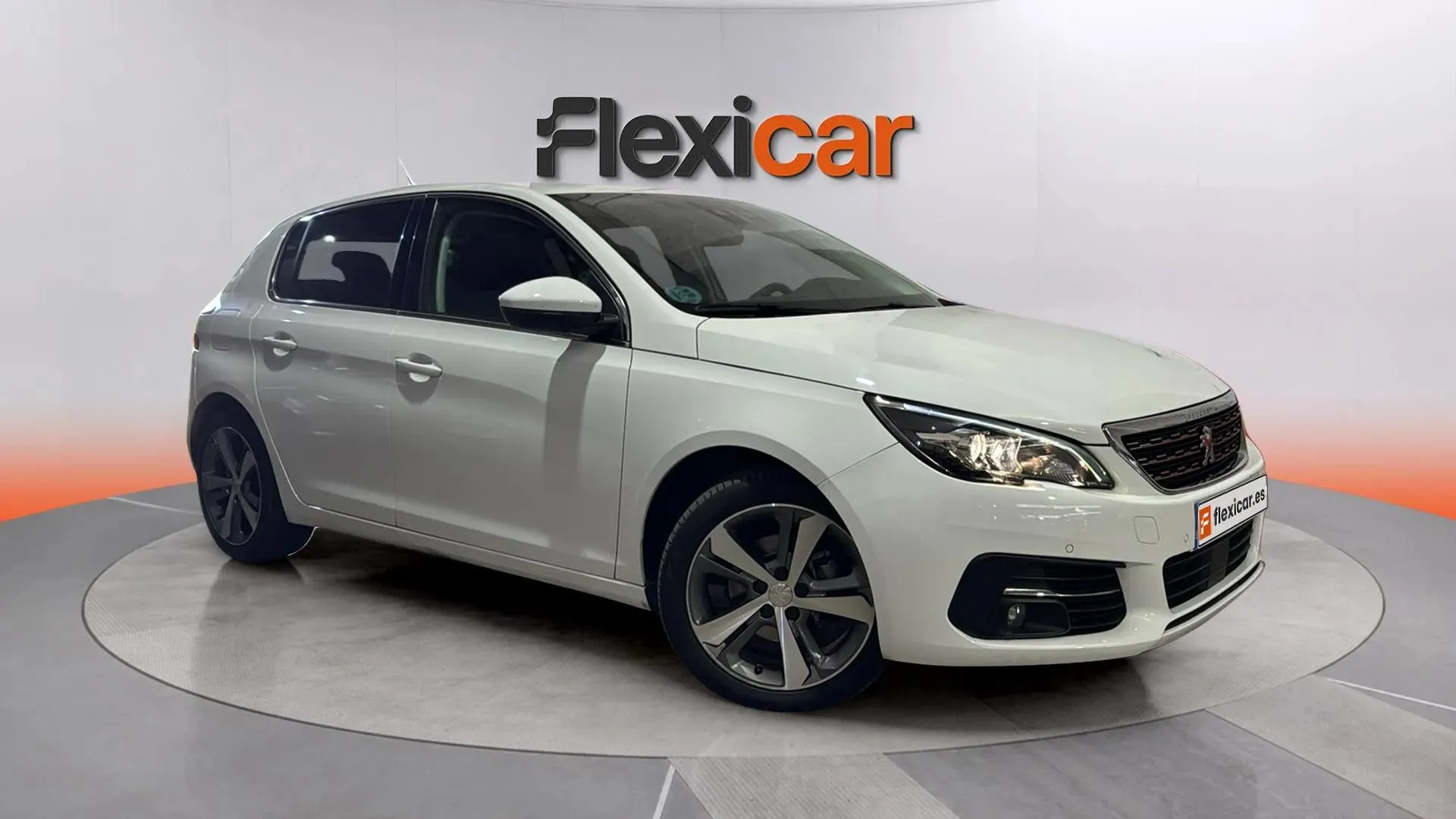 Peugeot 308 Allure 1.5 BlueHDi - foto 1