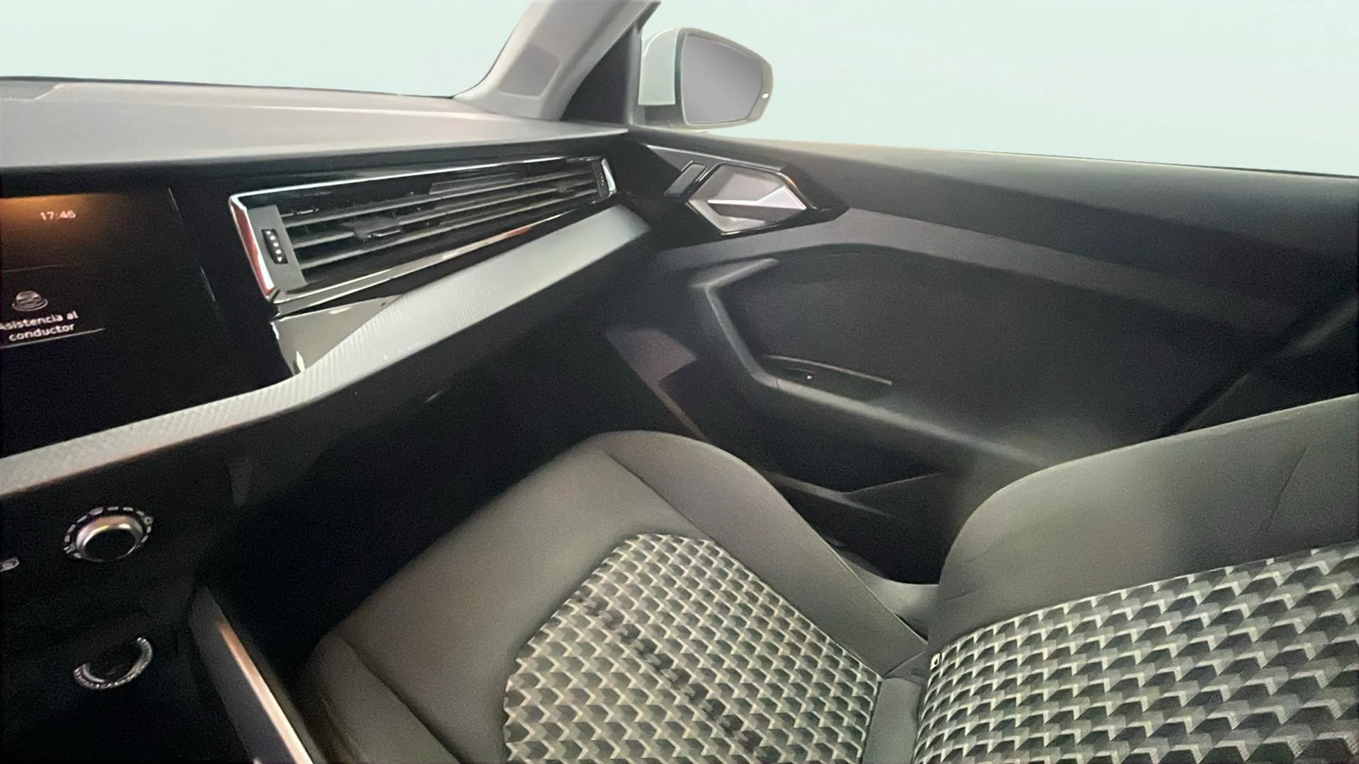 Audi A1 30 TFSI S tronic Sportback - foto 30