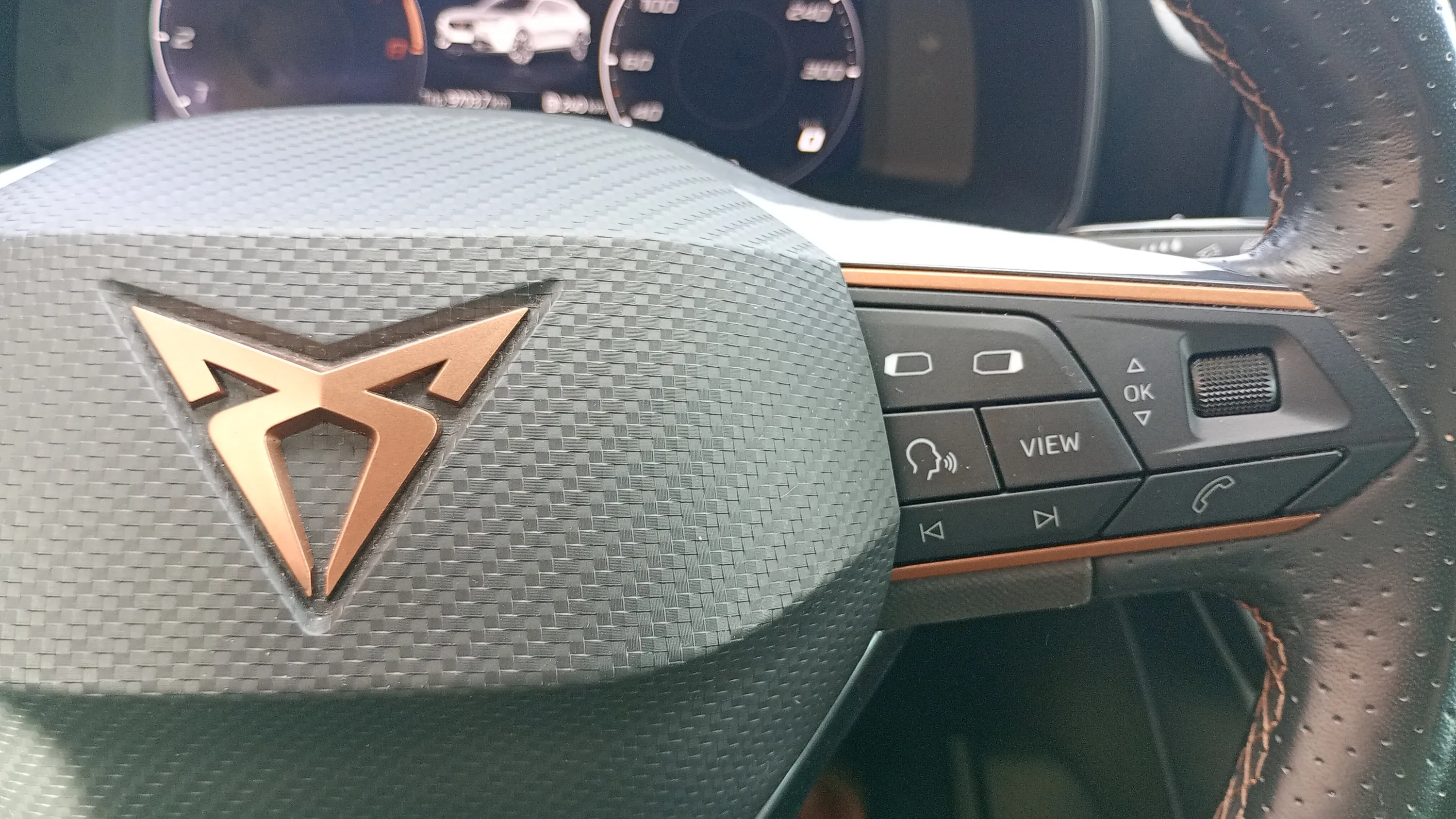 Cupra Formentor 1.5 TSI - foto 15