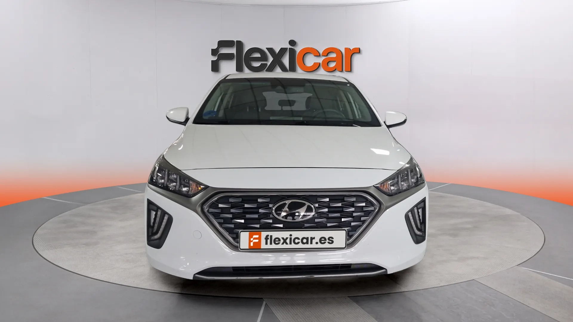 Hyundai Ioniq 1.6 GDI PHEV Klass DCT - foto 2