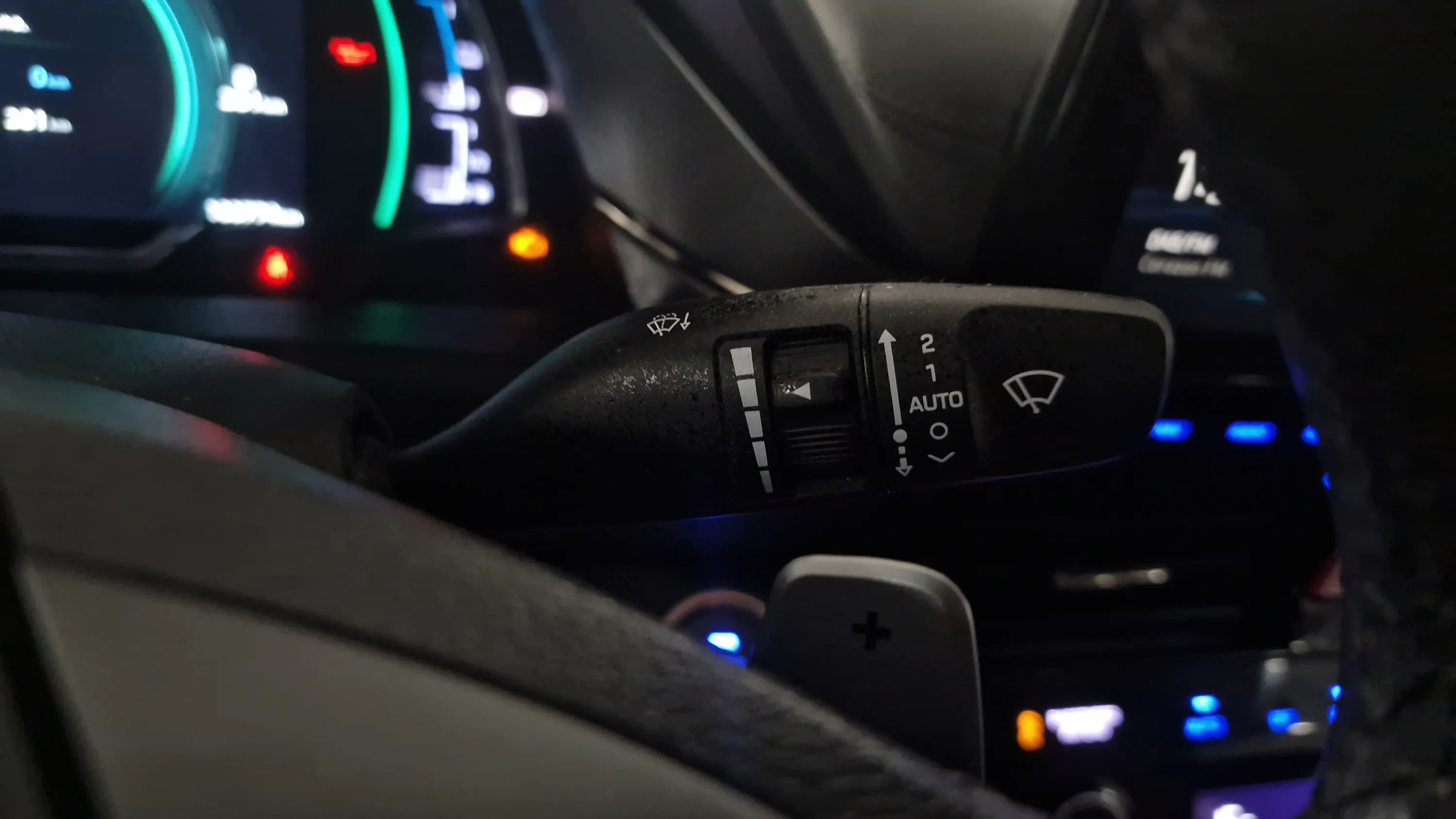 Hyundai Ioniq 1.6 GDI PHEV Klass DCT - foto 15
