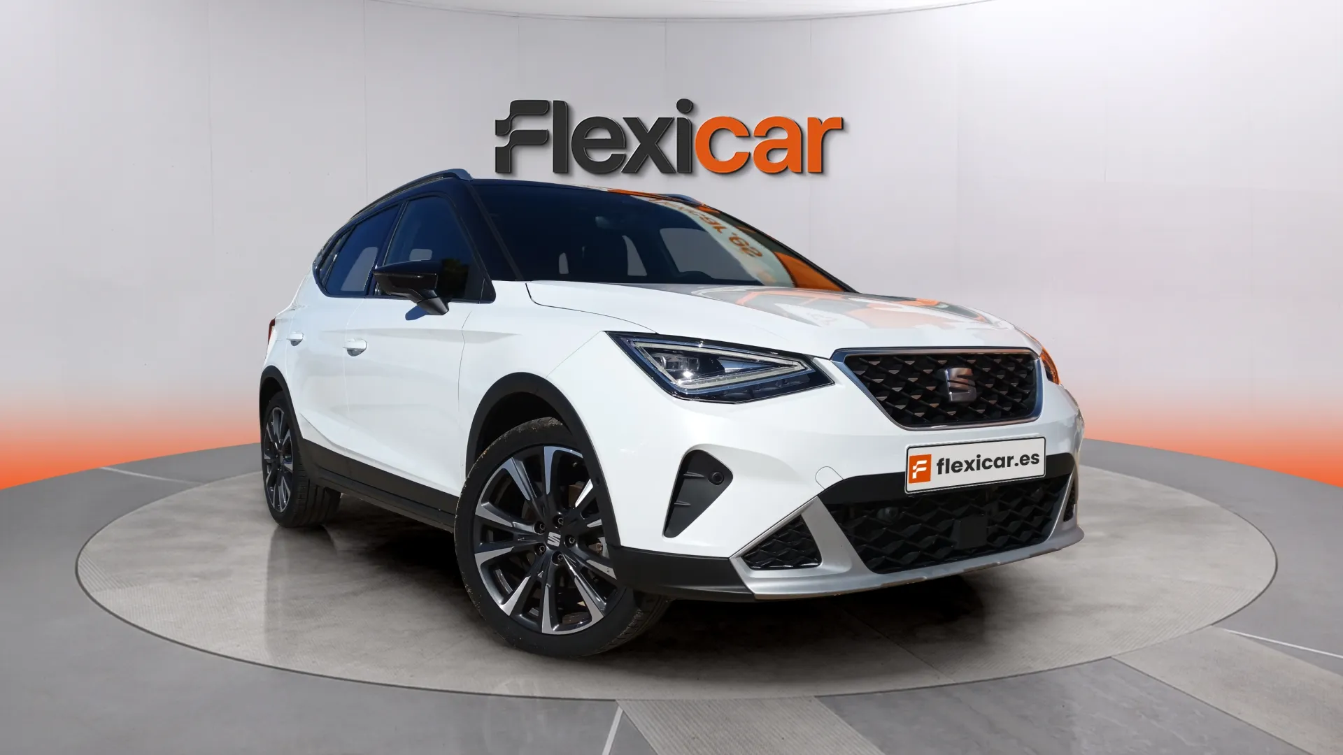 SEAT Arona 1.0 TSI DSG FR XL - foto 1