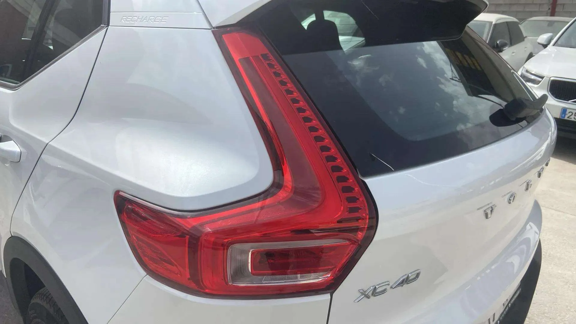 Volvo XC40 1.5 T5 Recharge PHEV Bright - foto 12