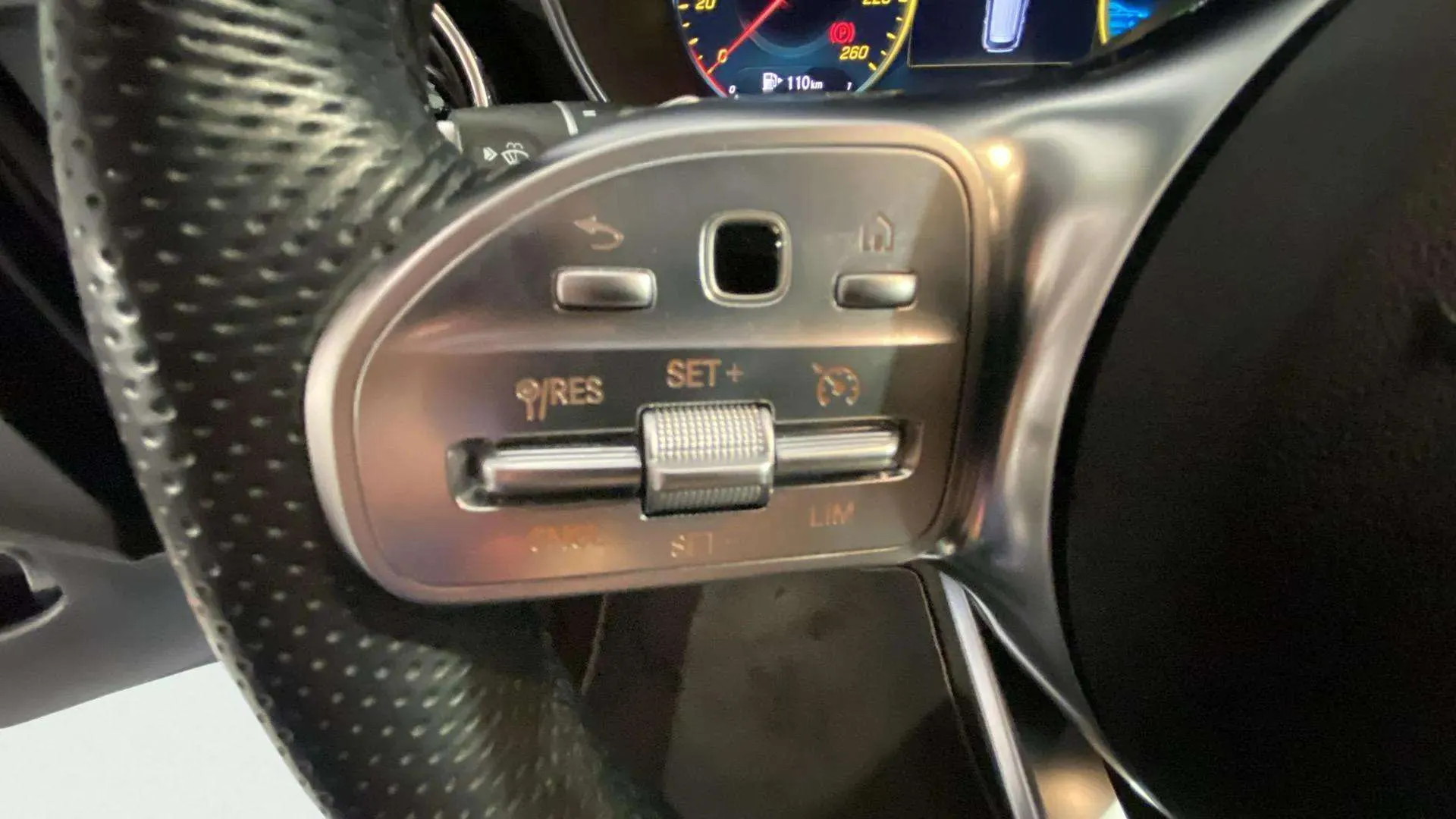 Mercedes-Benz GLC 220 d 4MATIC - foto 17