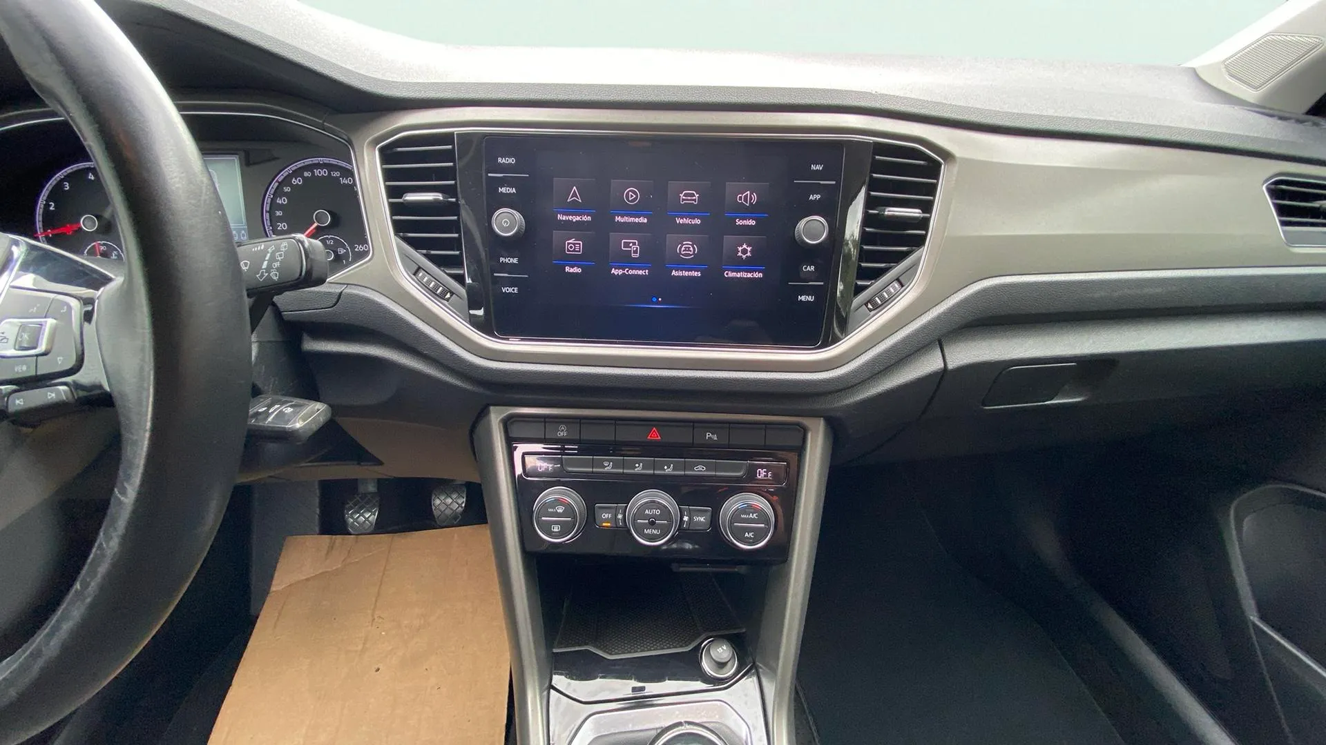 Volkswagen T-Roc Advance 1.0 TSI - foto 13