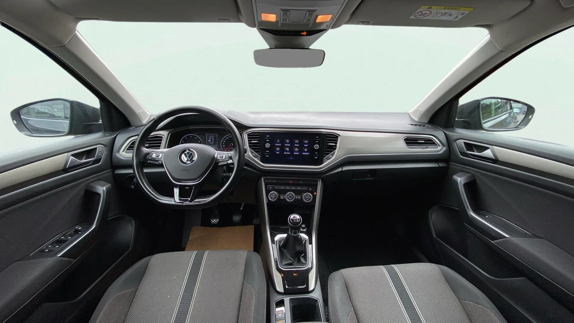 Volkswagen T-Roc Advance 1.0 TSI - foto 9