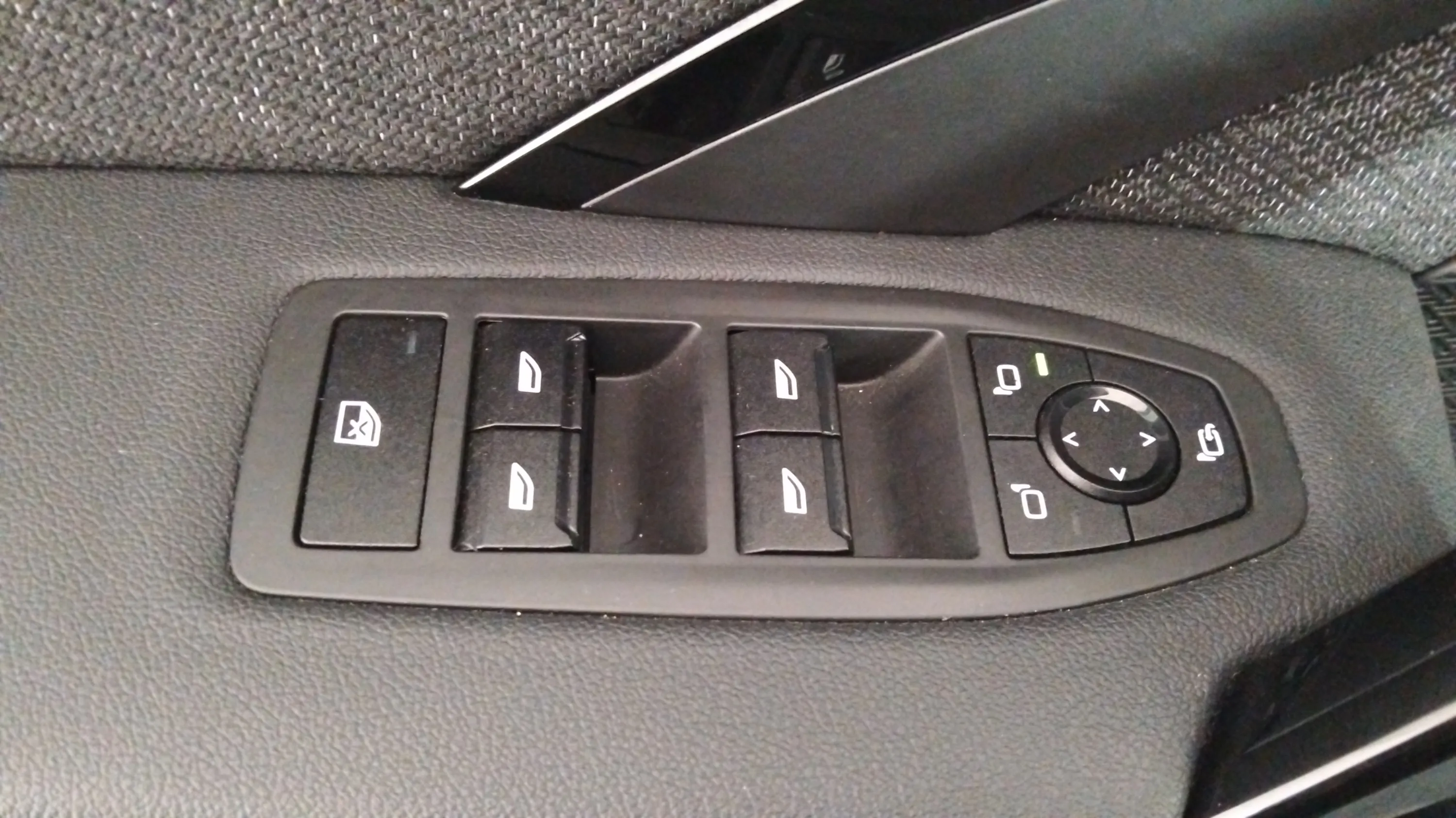 BMW X1 sDrive18d - foto 19