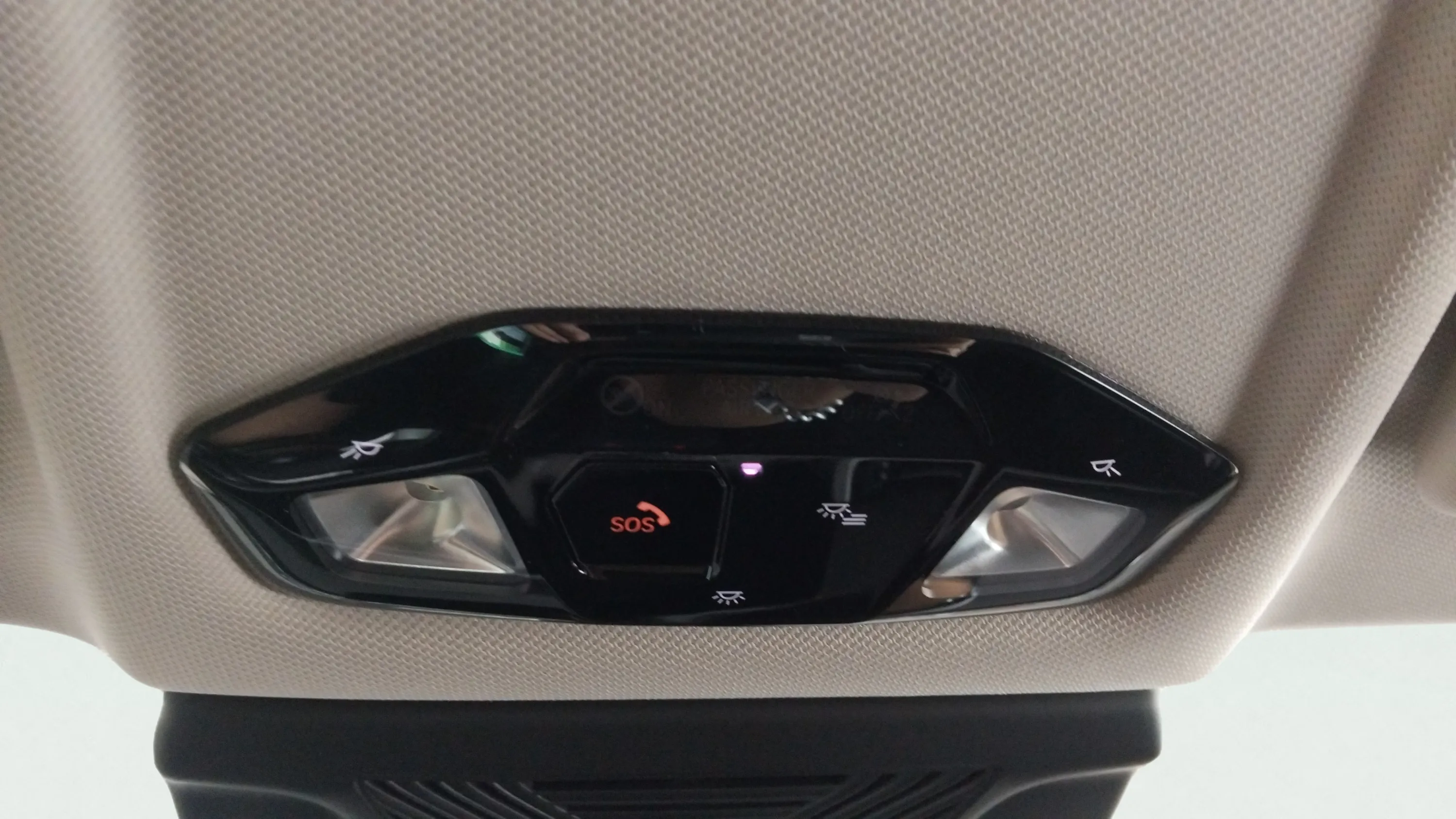 BMW X1 sDrive18d - foto 33