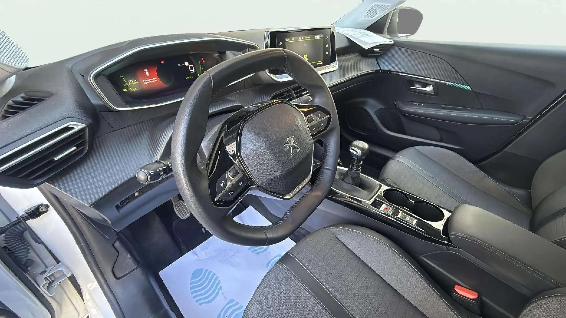 Peugeot 208 BlueHDi Allure Pack - foto 11