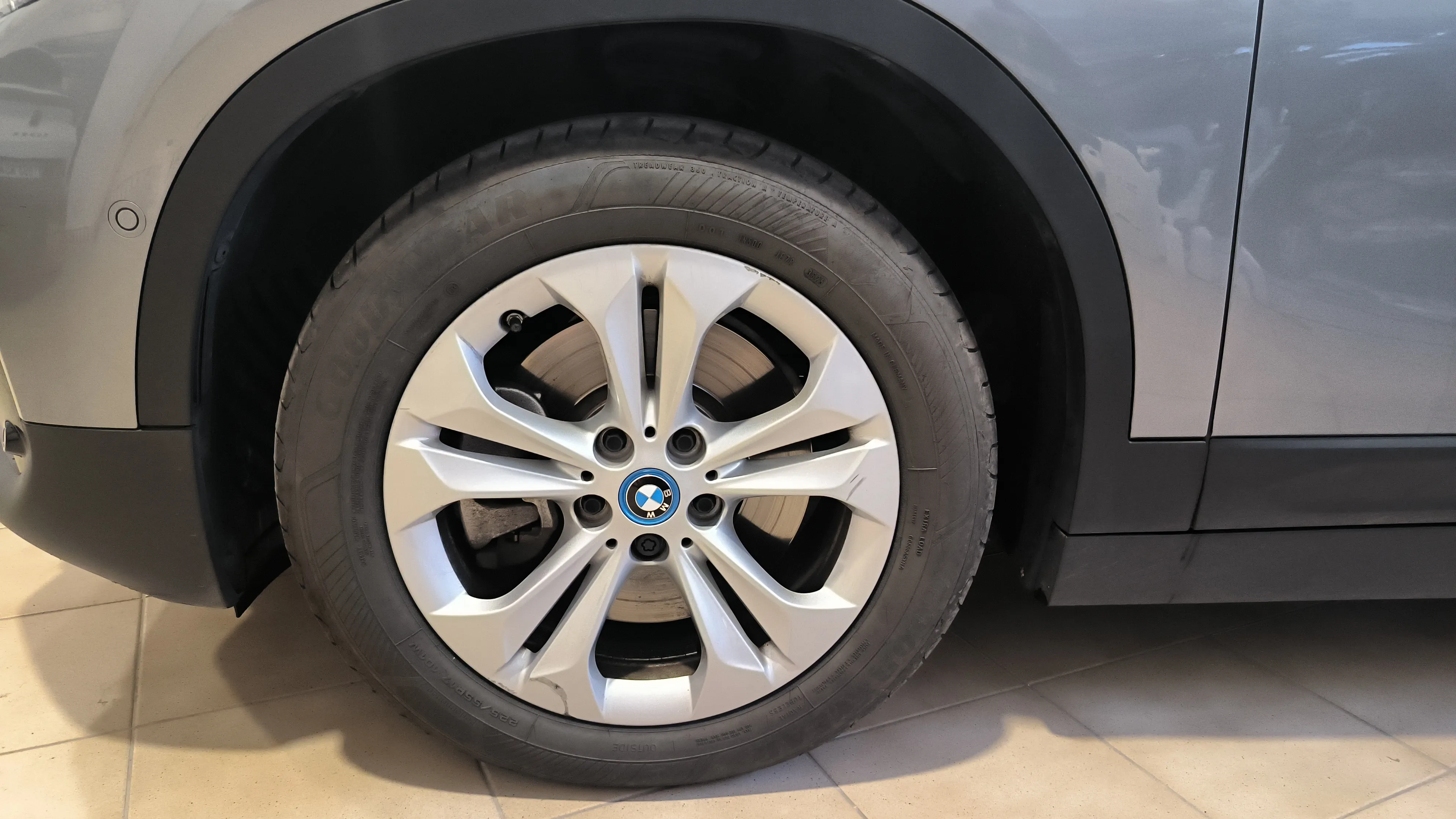 BMW X2 xDrive25e - foto 11